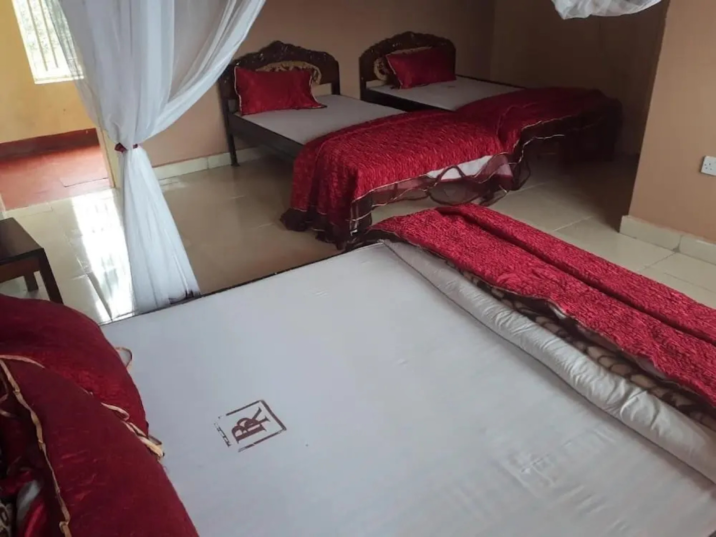 Brisk Hotel Triangle