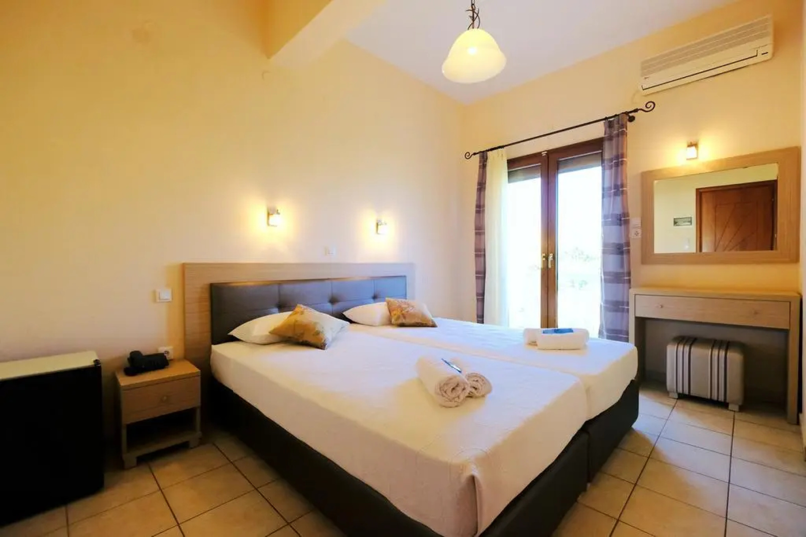 Platys Beach Hotel