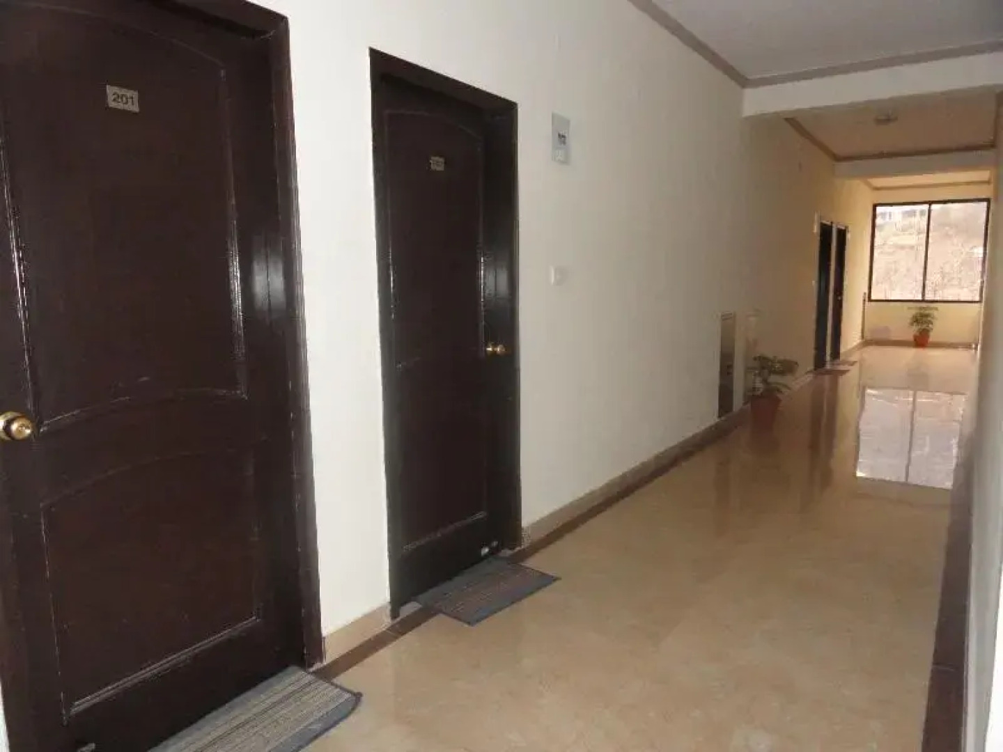 Apple Crescent Resorts