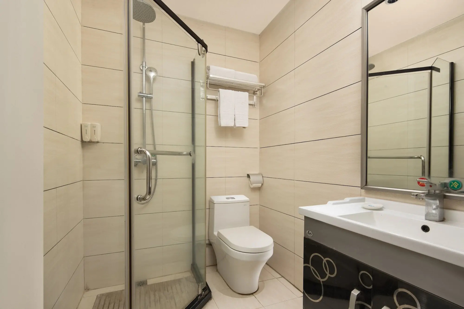 Kaiserdom Hotel Airport Branch