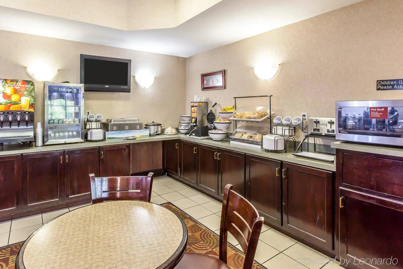 Quality Inn & Suites Montgomery East Carmichael Rd