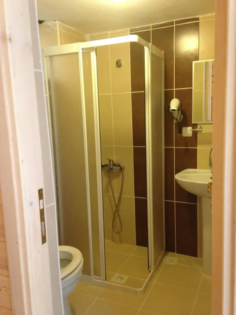 Klaskur Adas Dag Evi & Restaurant