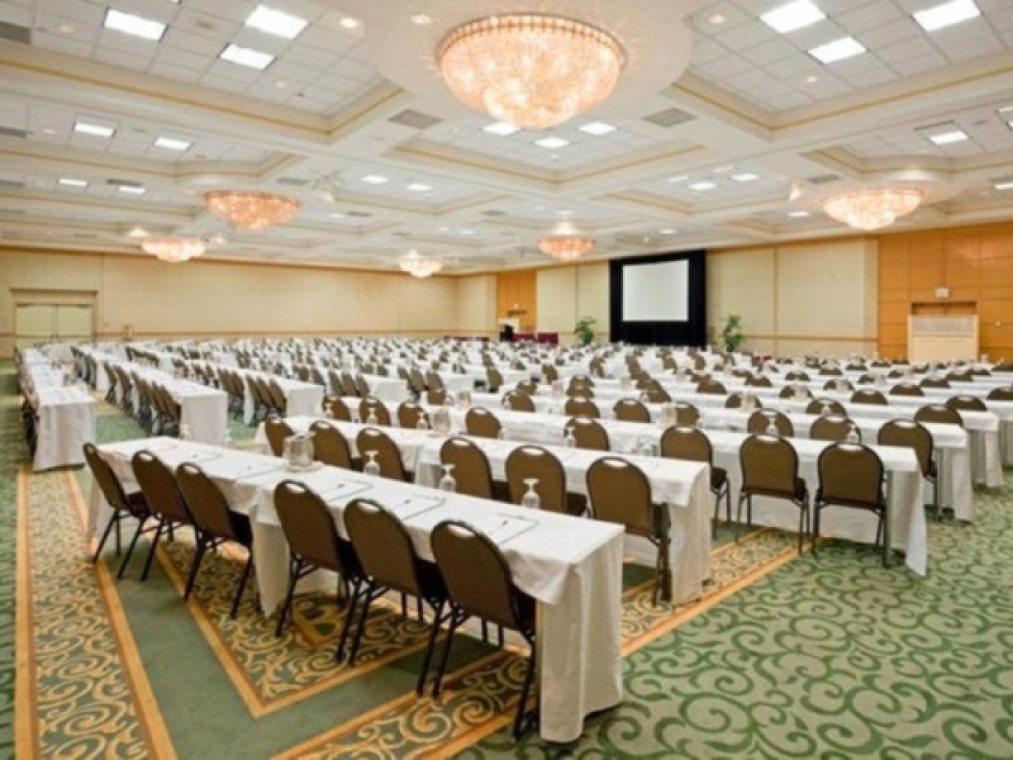 Clarion Hotel Empire Meadowlands