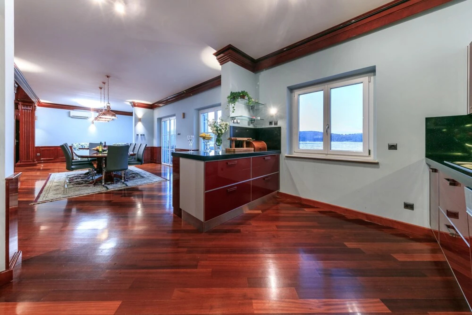 Apartments Donna with Sea View