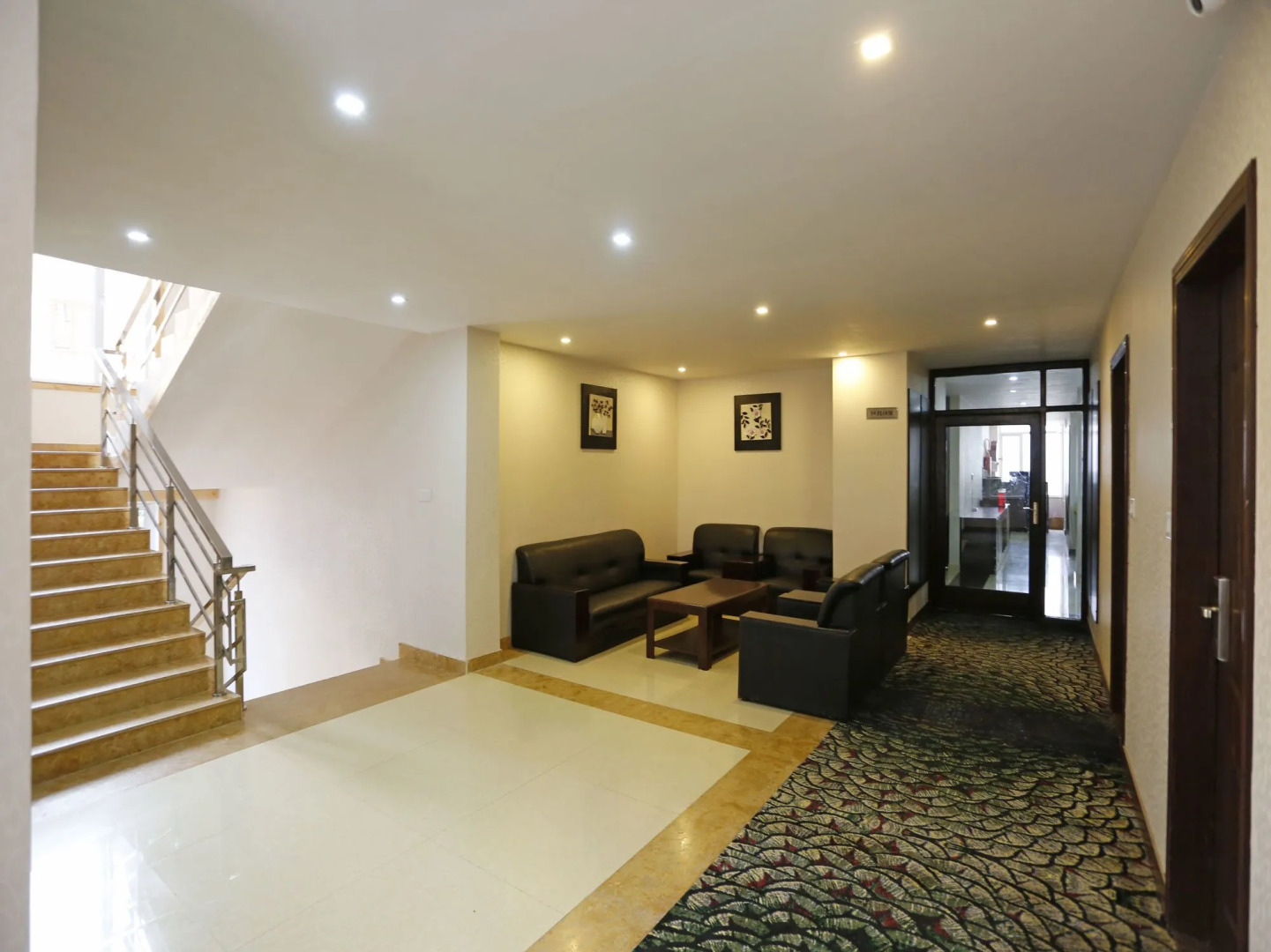 OYO 9101 Shoghi Eco Valley