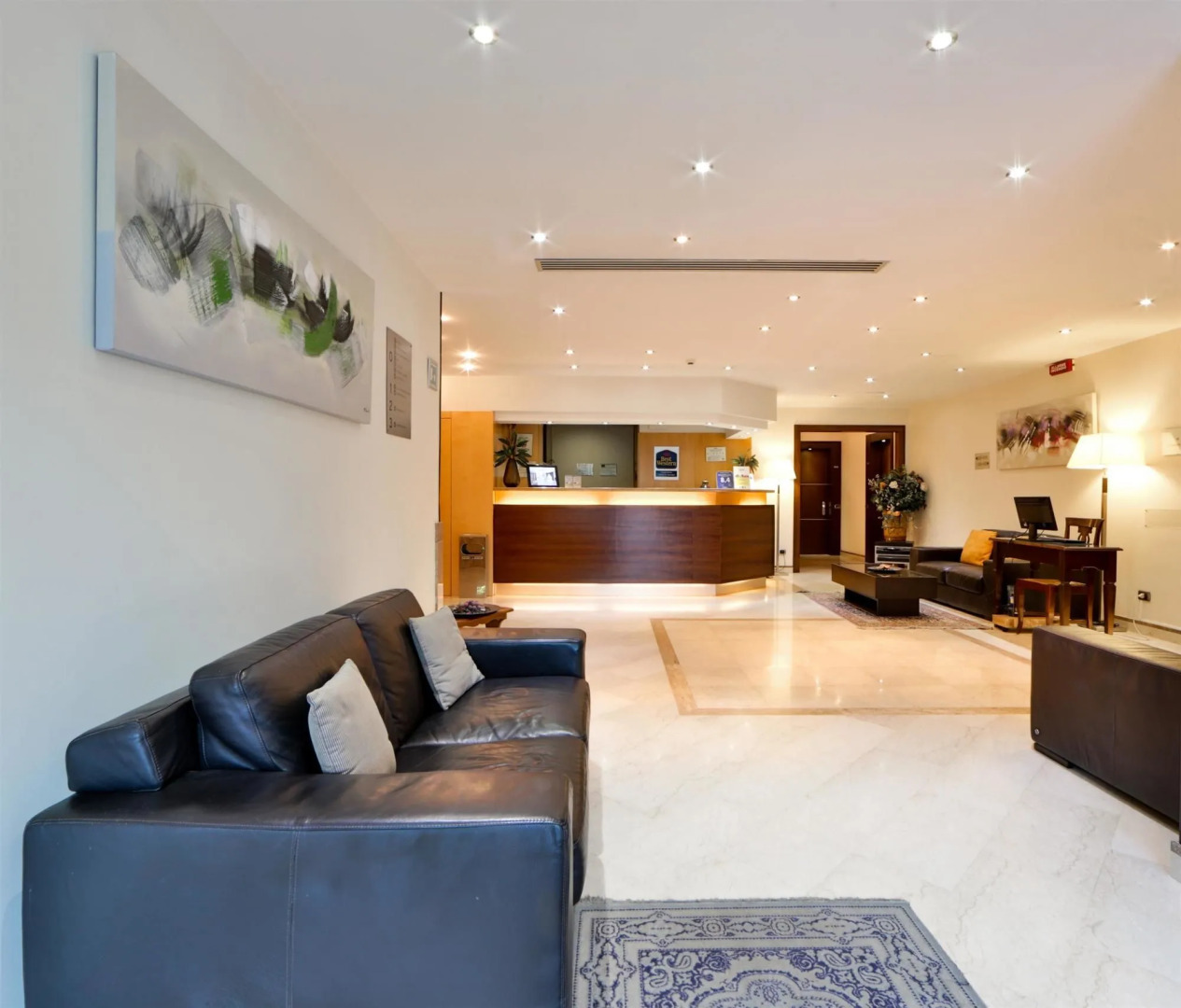 Suites & Residence Hotel Napoli