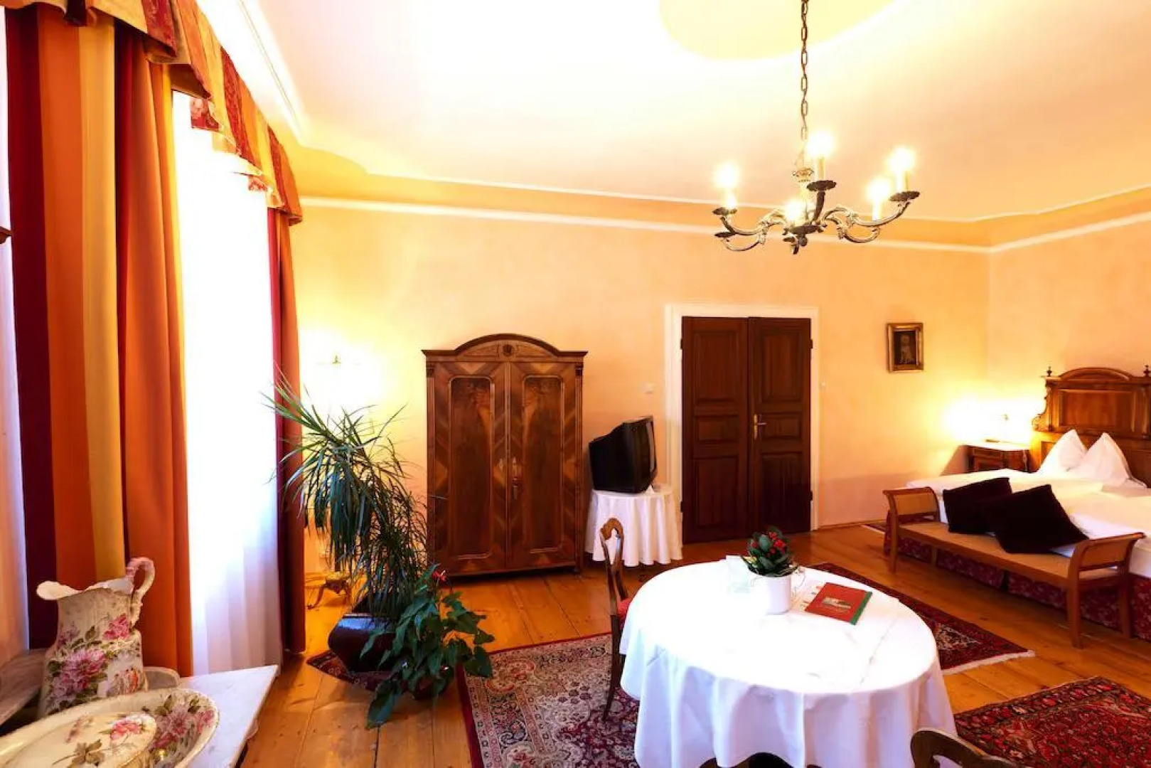 Gasthof Bräuer - Familie Eibensteiner