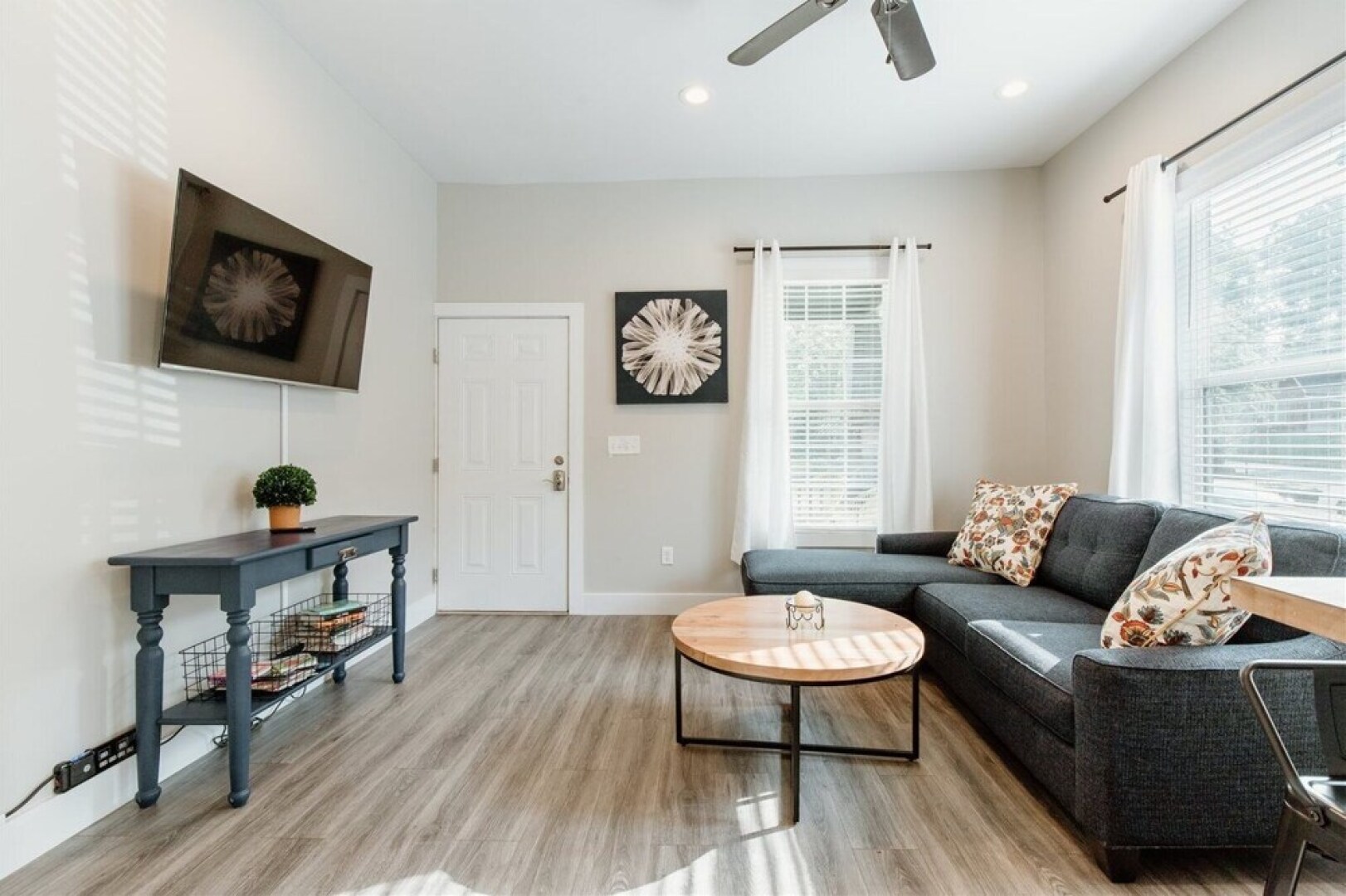 614 & 616 S. Converse St. Full Duplex