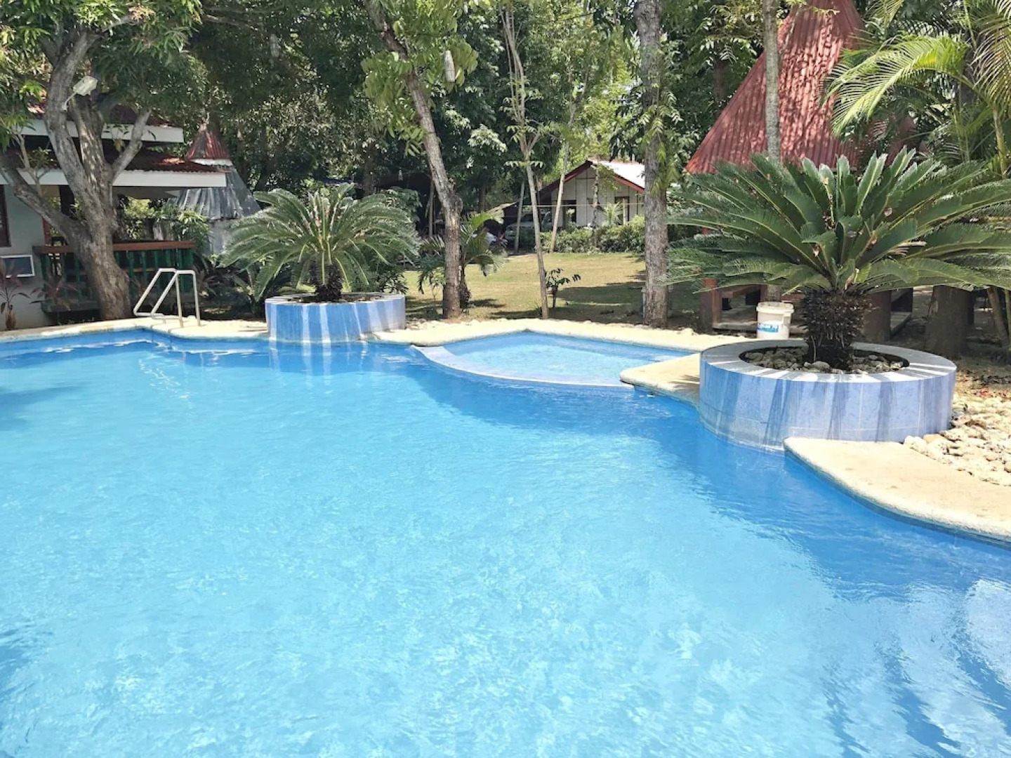 The Pelican's Resort