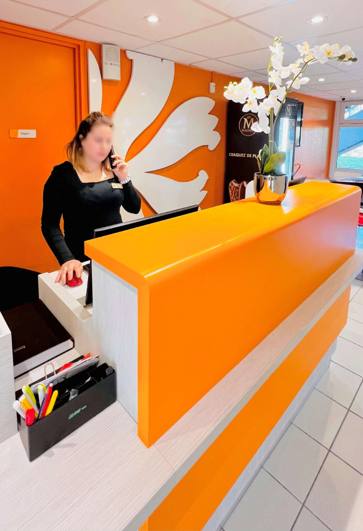 Hotel Première Classe Saint Quentin En Yvelines - Elancourt