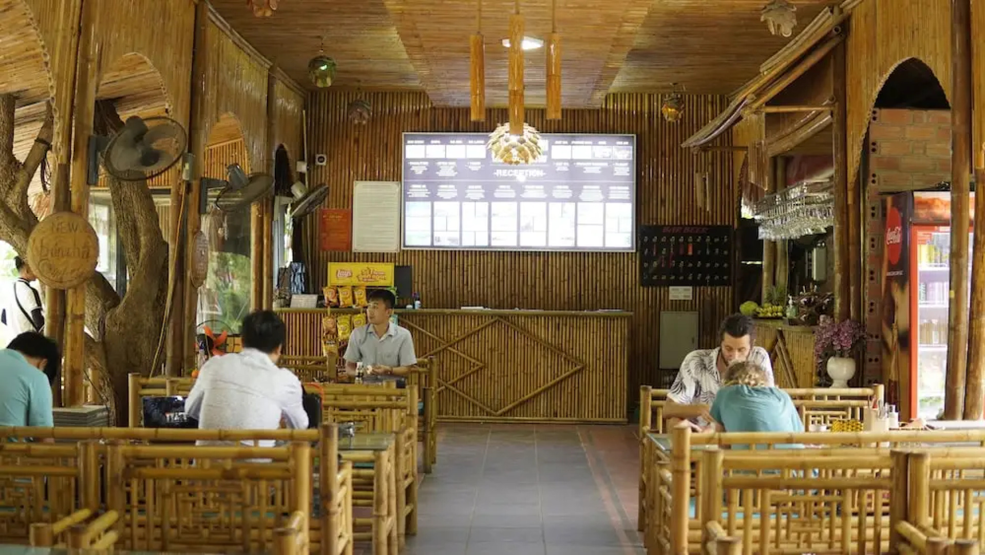 Quoc Khanh Bamboo Homestay - Hostel