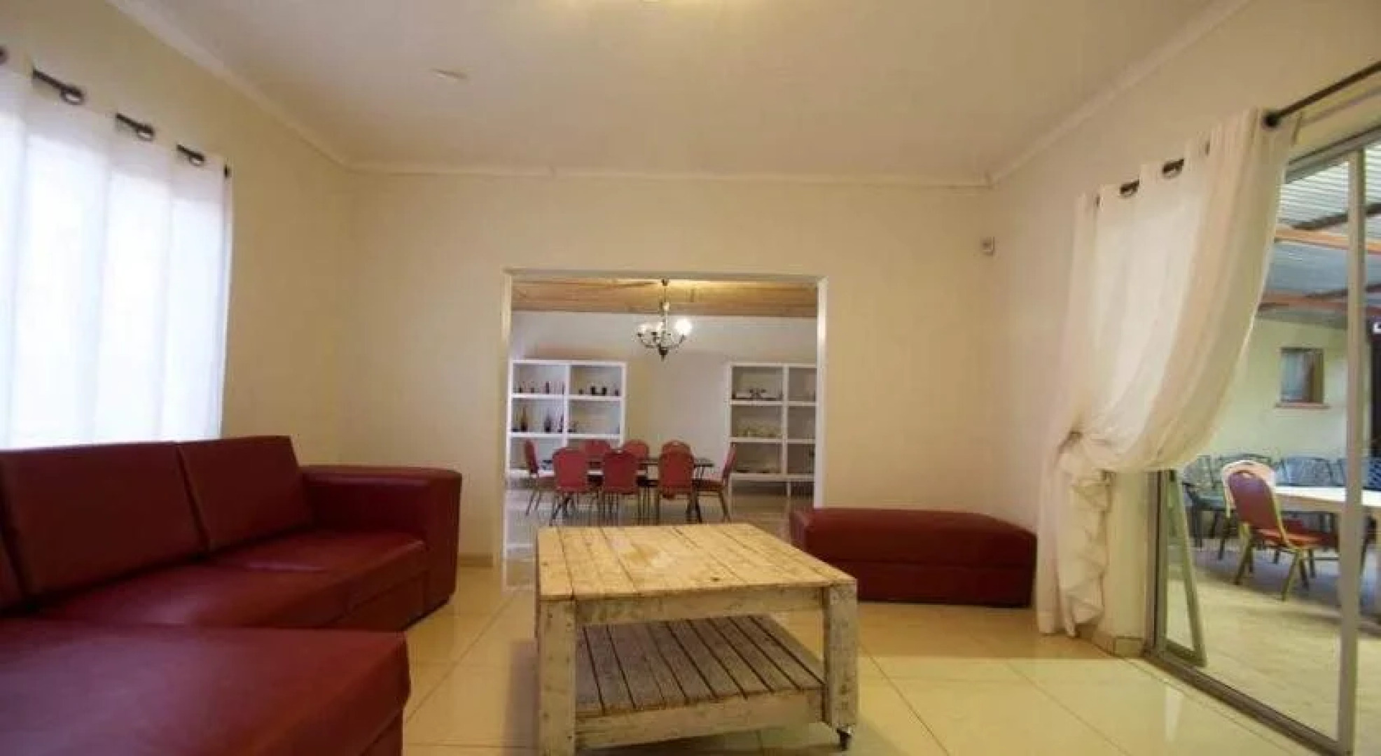 Mo-Nize Villa Guesthouse