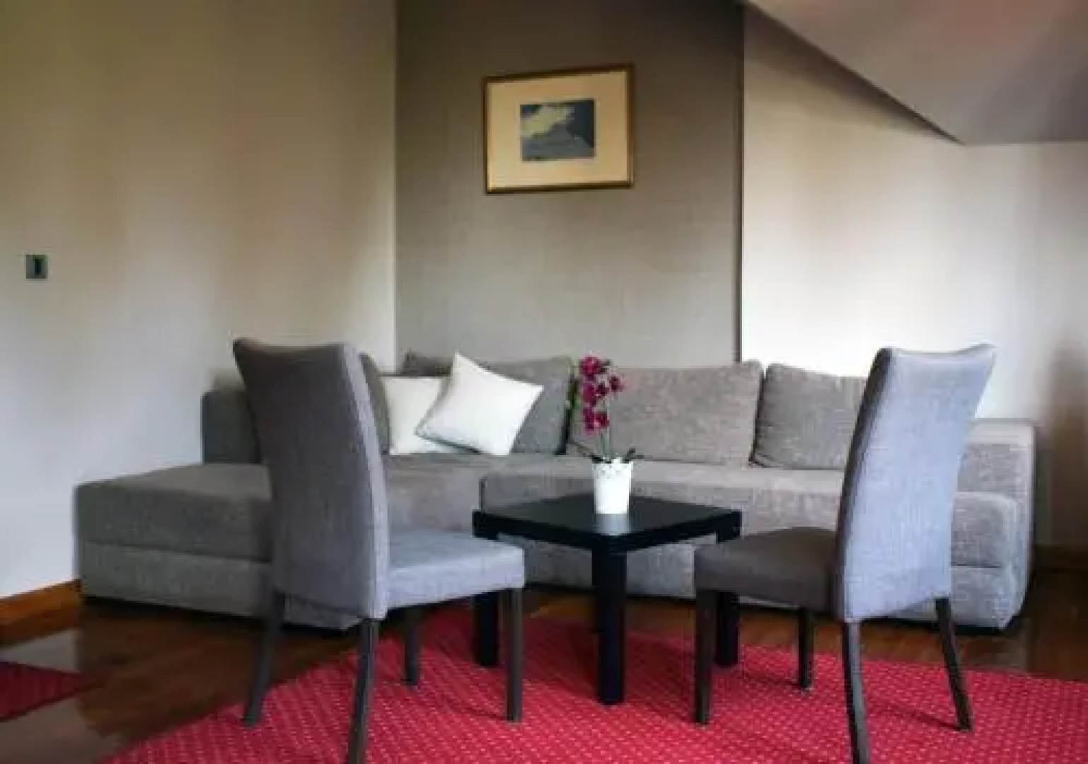 Restoran I Prenociste Moja Carda