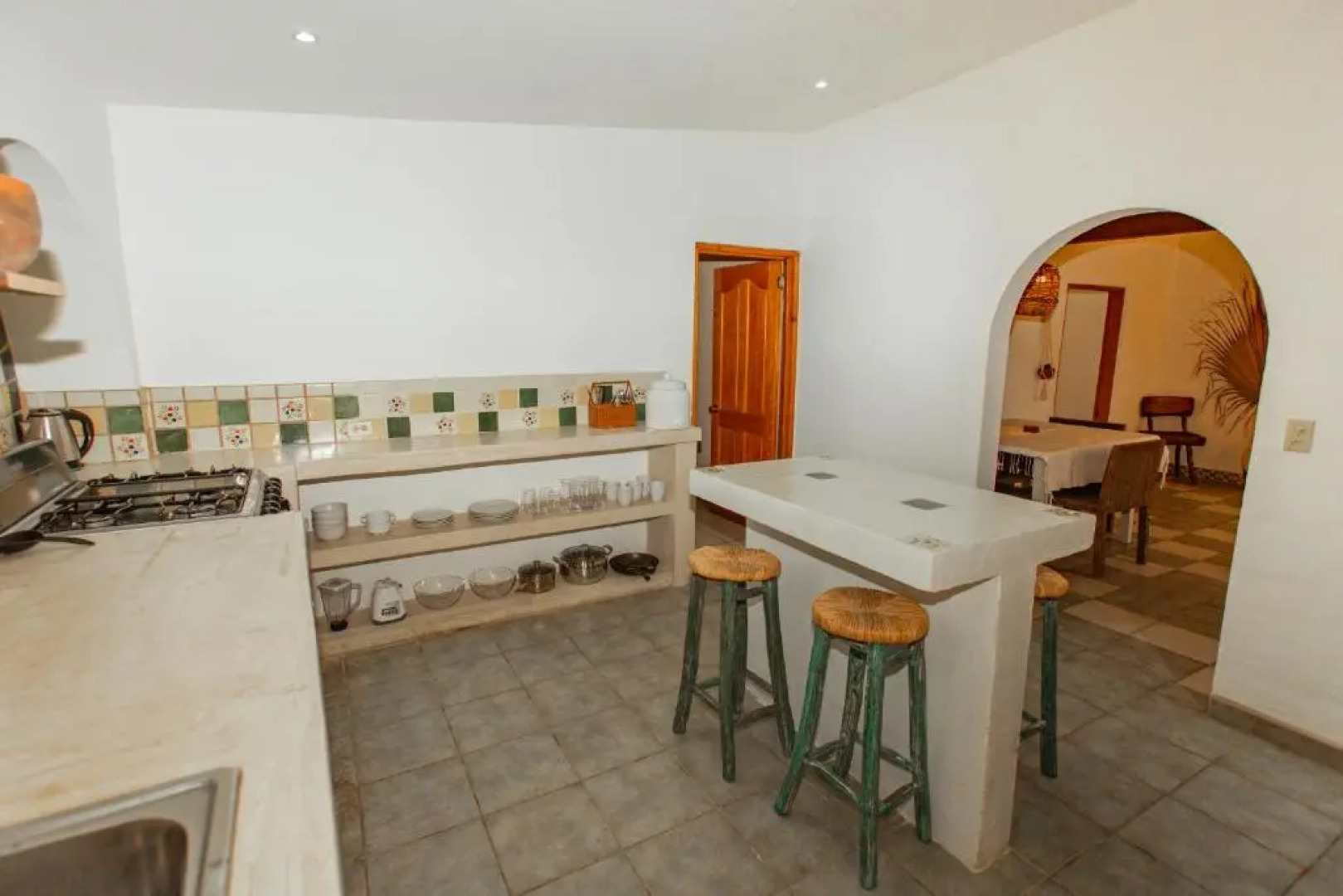 Cien Palmas- Authentic Mexican Casita 1 -Downtown