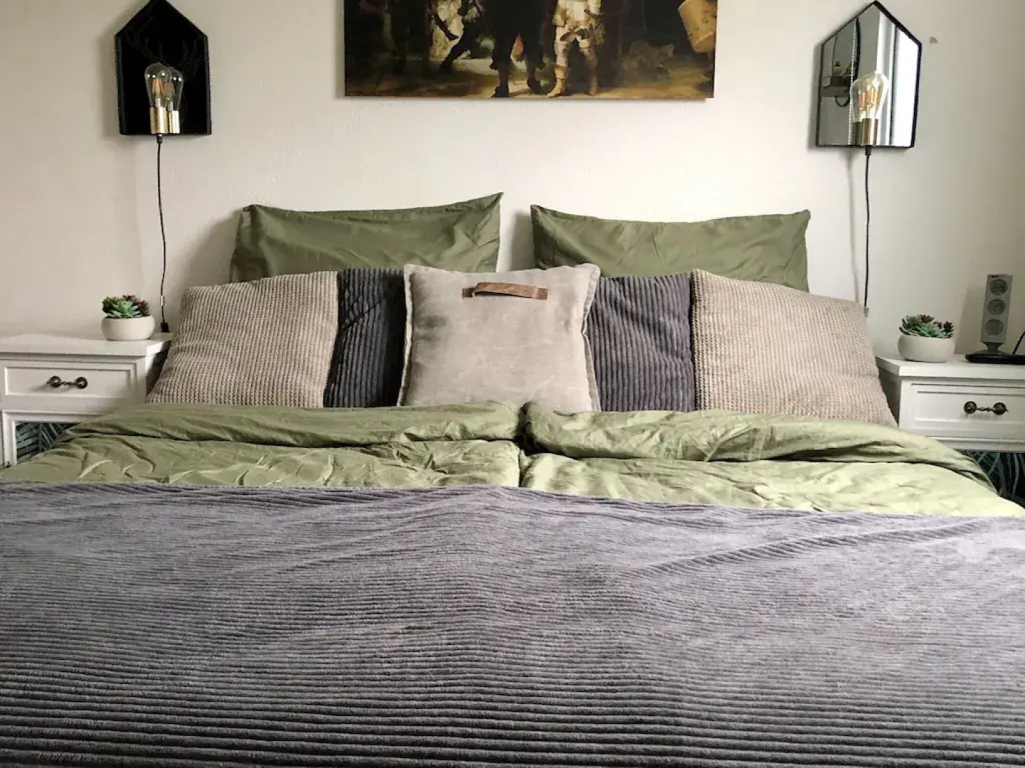 Modern chalet with oven, near the Wadden Sea