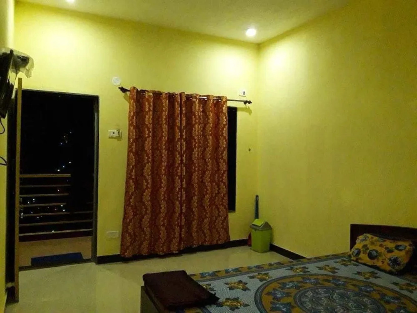 Aashirwad Paying Guest House