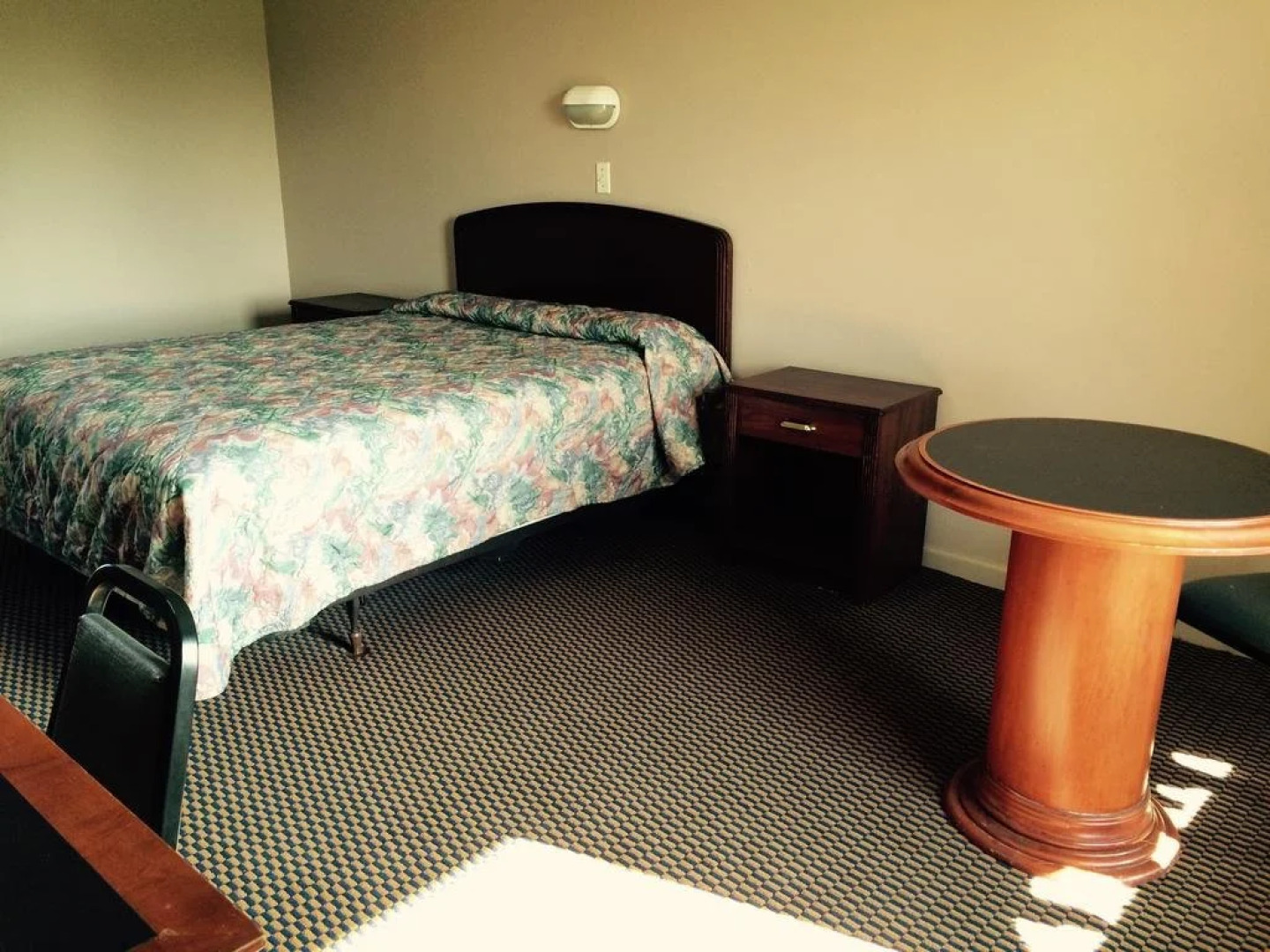 Lewis & Clark Motor Lodge