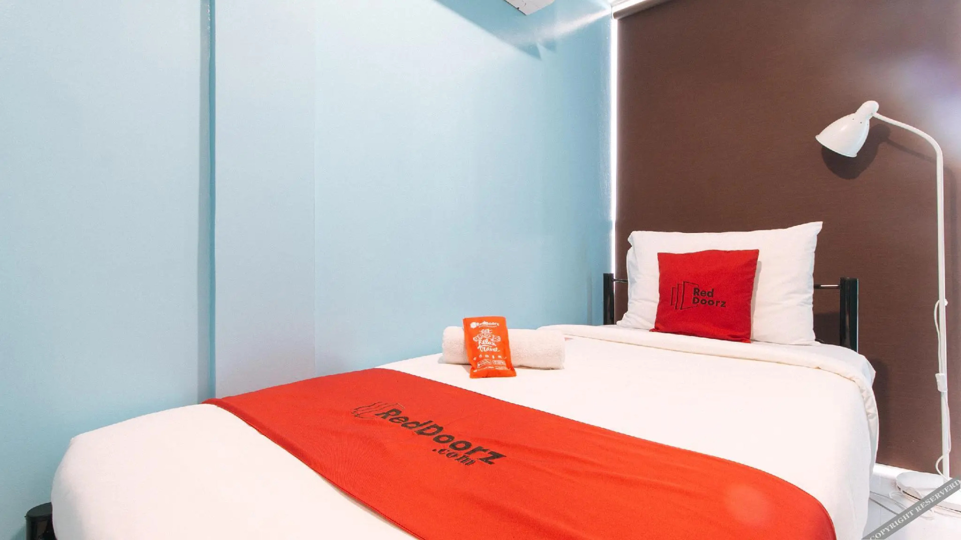 RedDoorz Plus Park-Lay Suites Kidapawan City