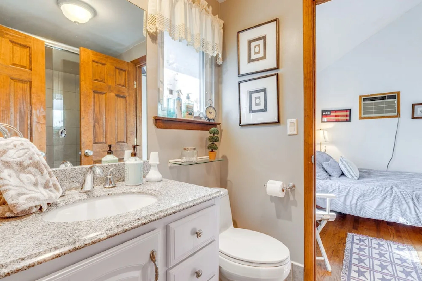 East Hampton Home w Hot Tub & Seasonal Pool