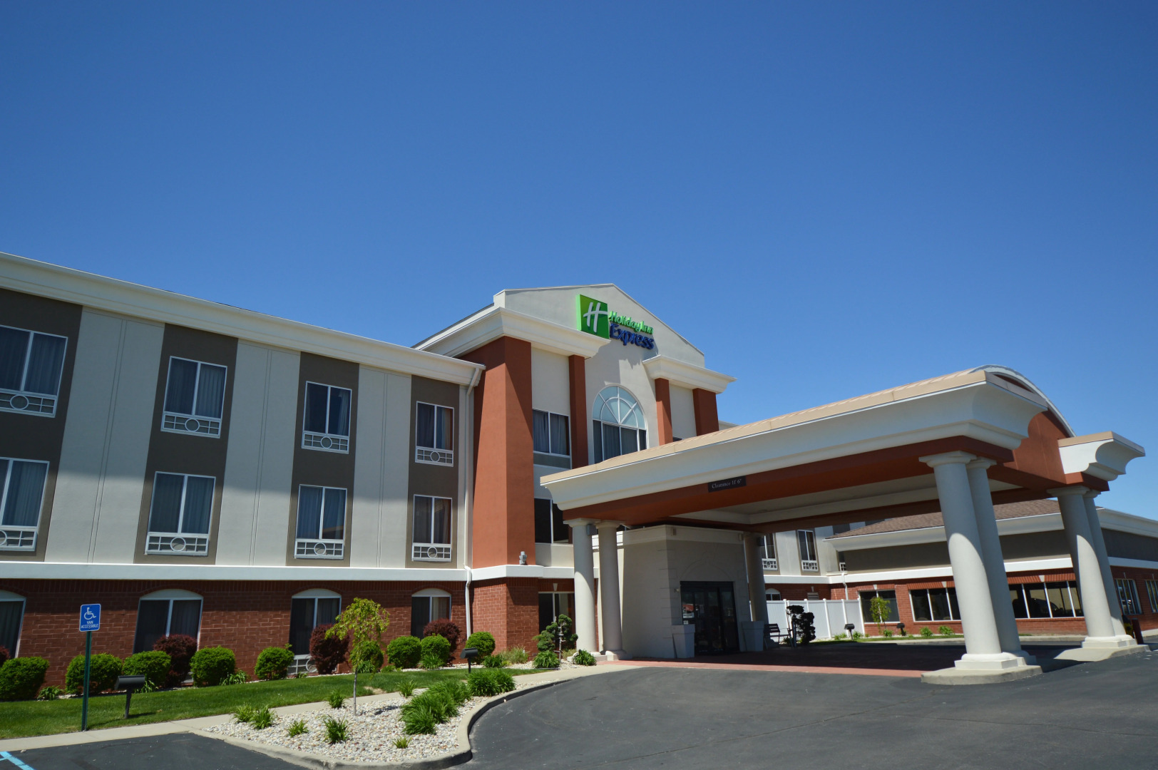 Holiday Inn Express Toledo-Oregon by IHG