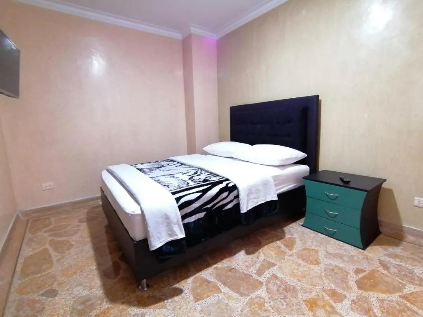 Golden Suite Pereira