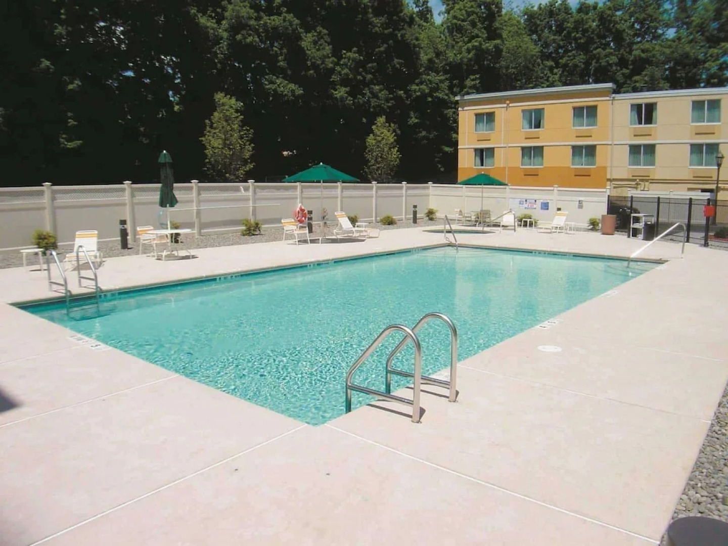 La Quinta Inn And Suites Danbury