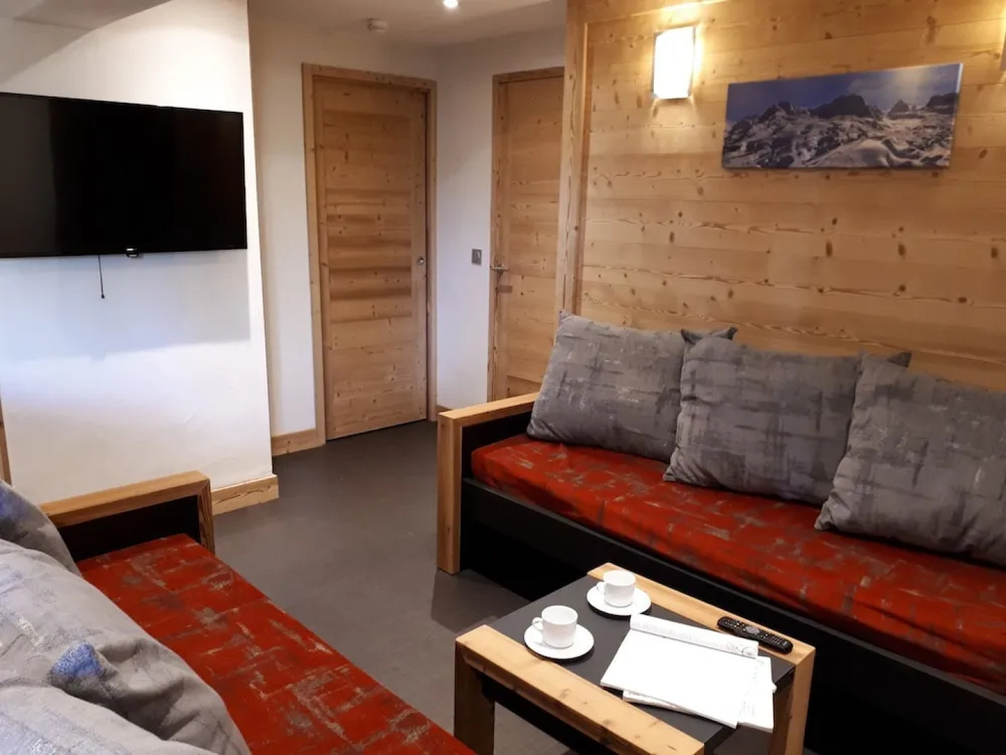 Residence LES Coches Apartment in a Family Resort at the Bottom of the Slopes Bac307