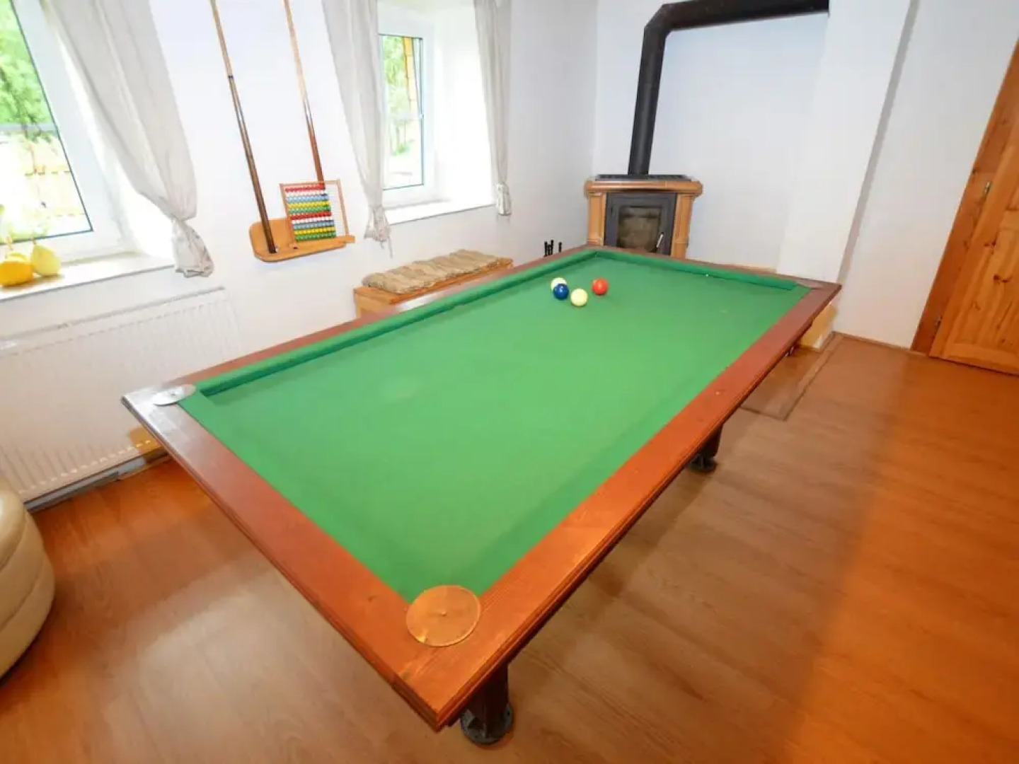 Comfortable Holiday Home With Sauna and Billiards, Near the Slopes