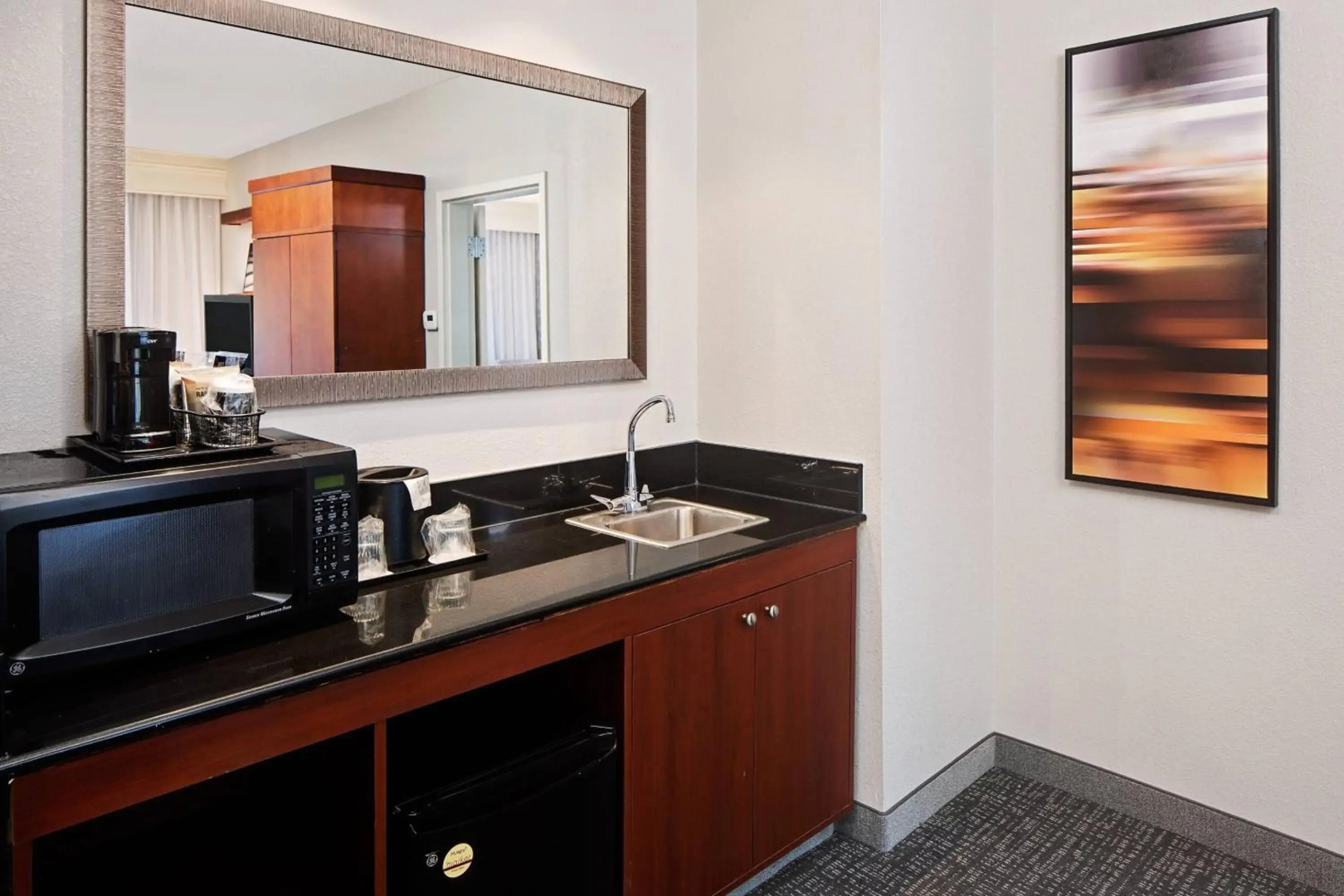 Courtyard by Marriott Pittsburgh West Homestead/Waterfront