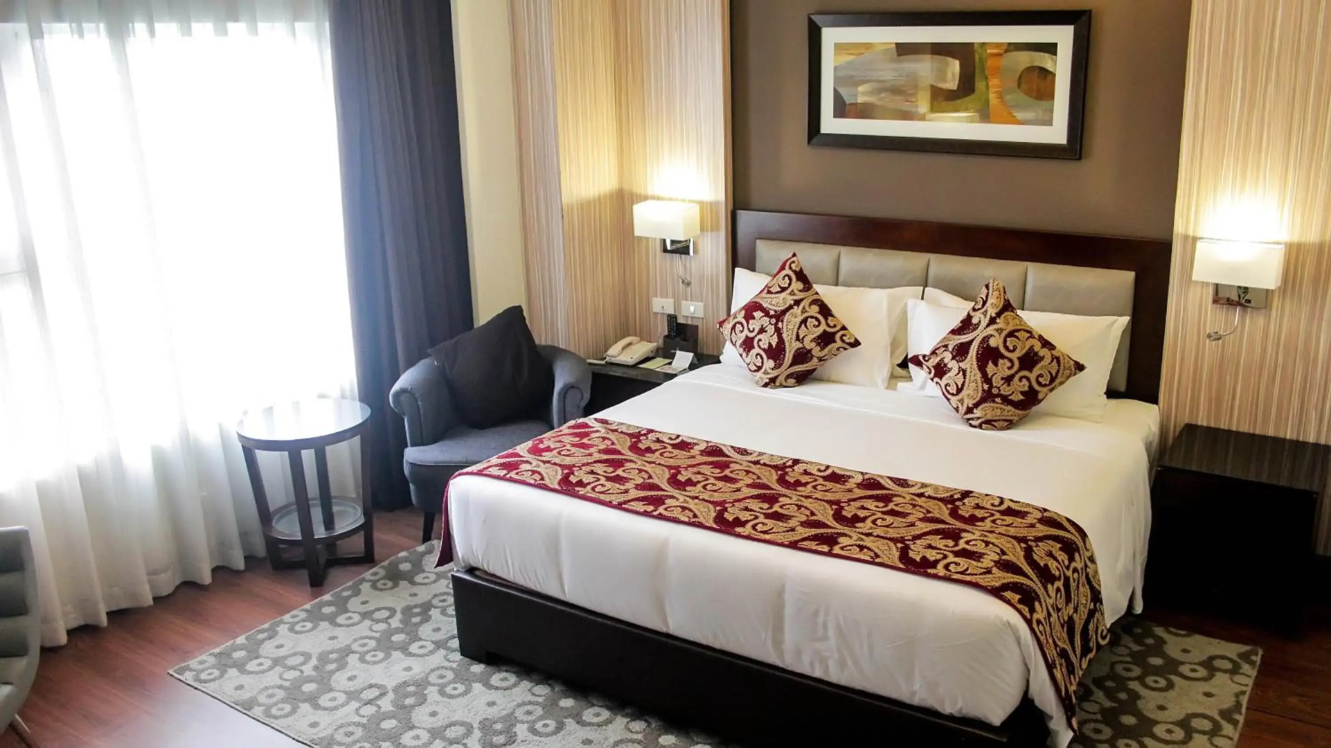 Brentwood Suites