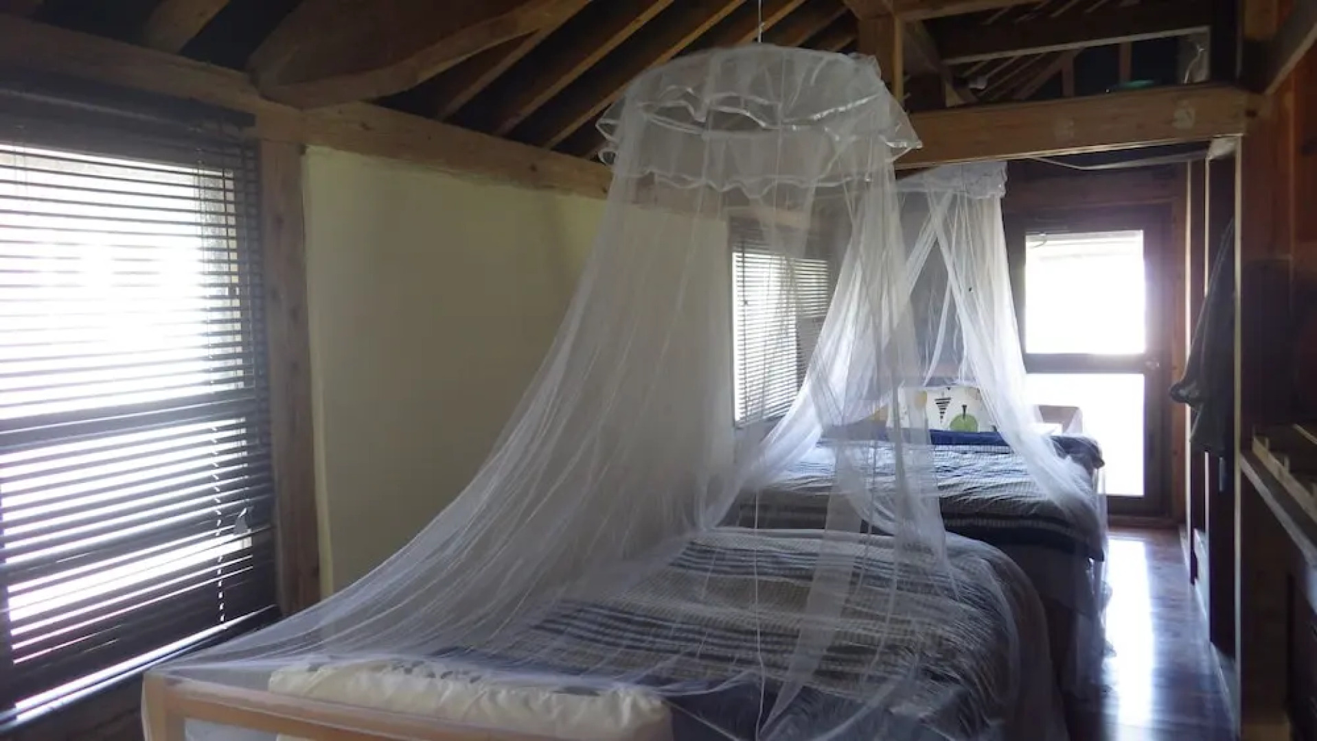 Iheya Traditional Wooden House