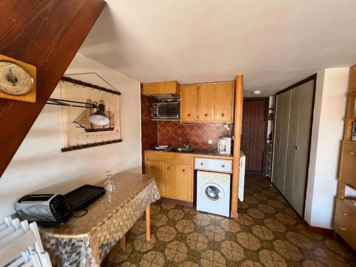 Embarquement pour 4 personnes près du port et des plages