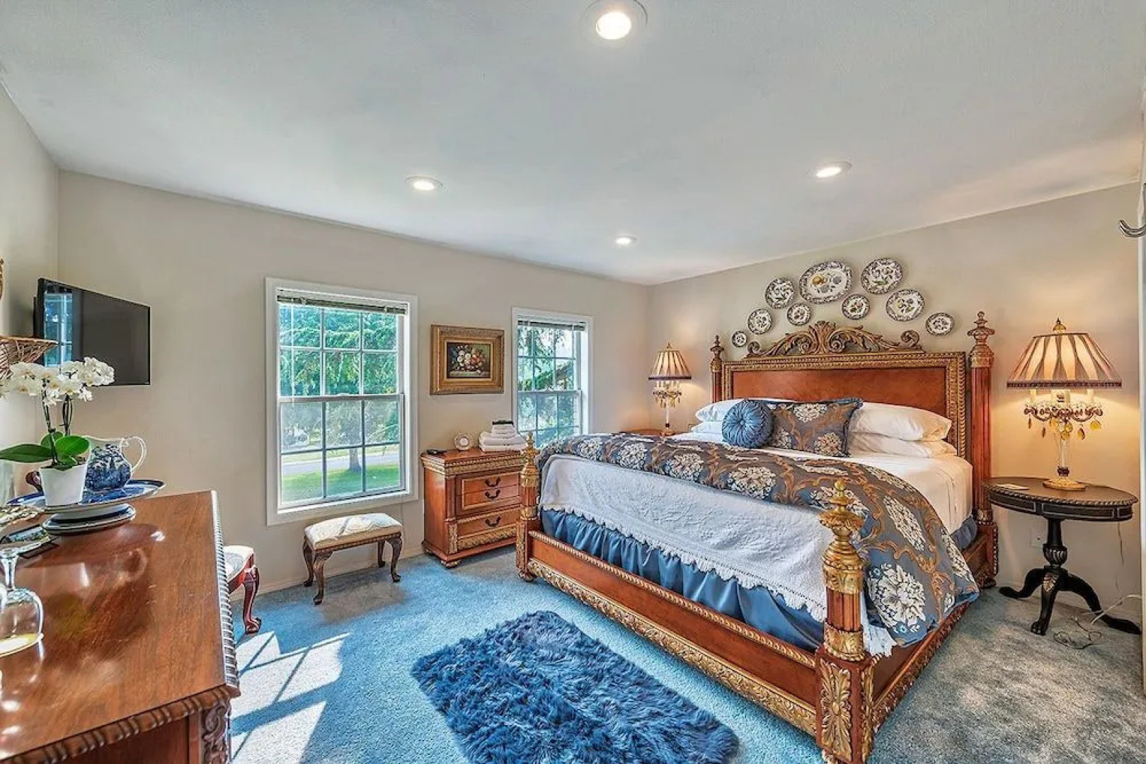 Sea Mist Waterfront Inn