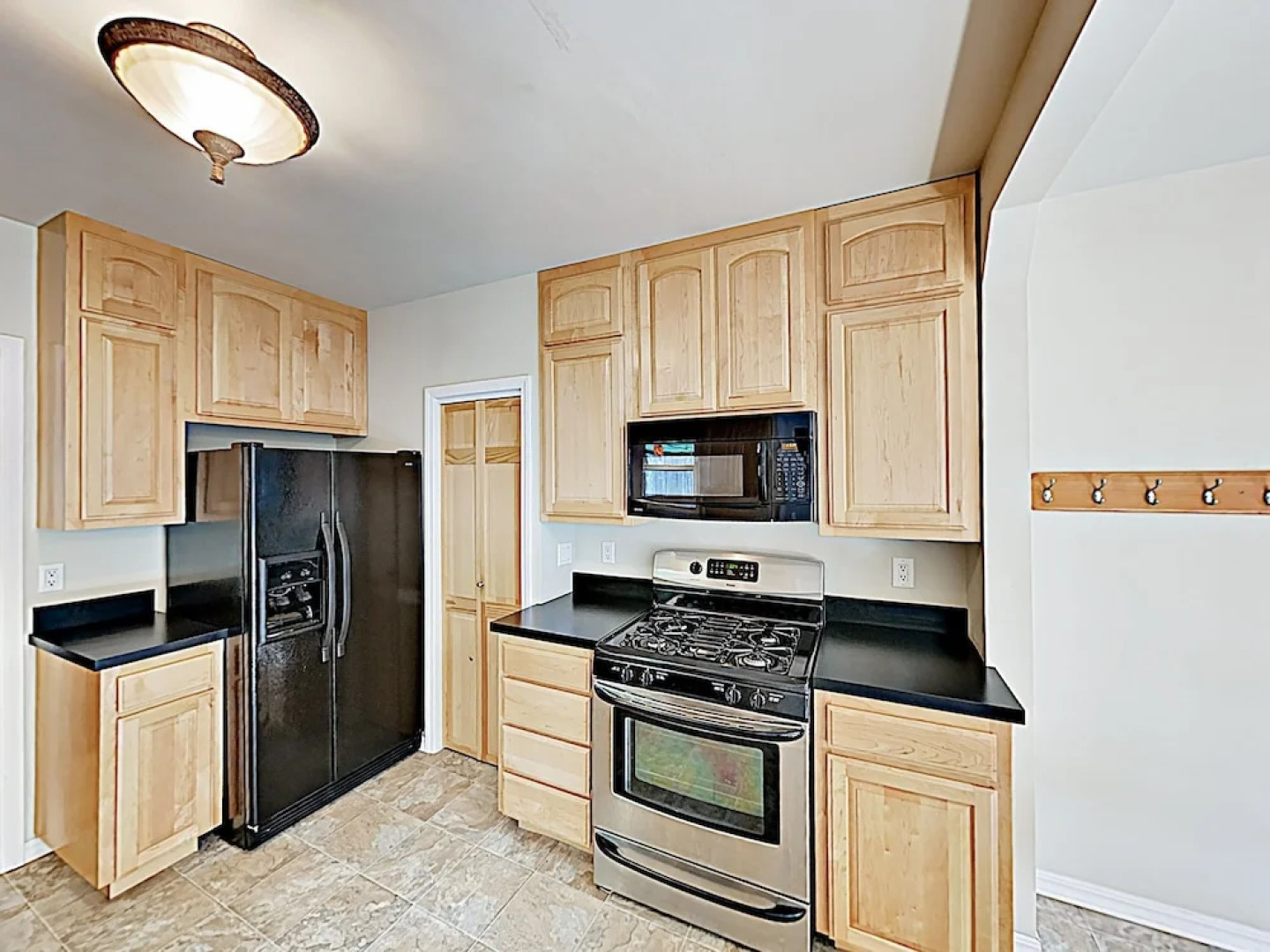 15450 Rockaway Beach - 2 Br Home