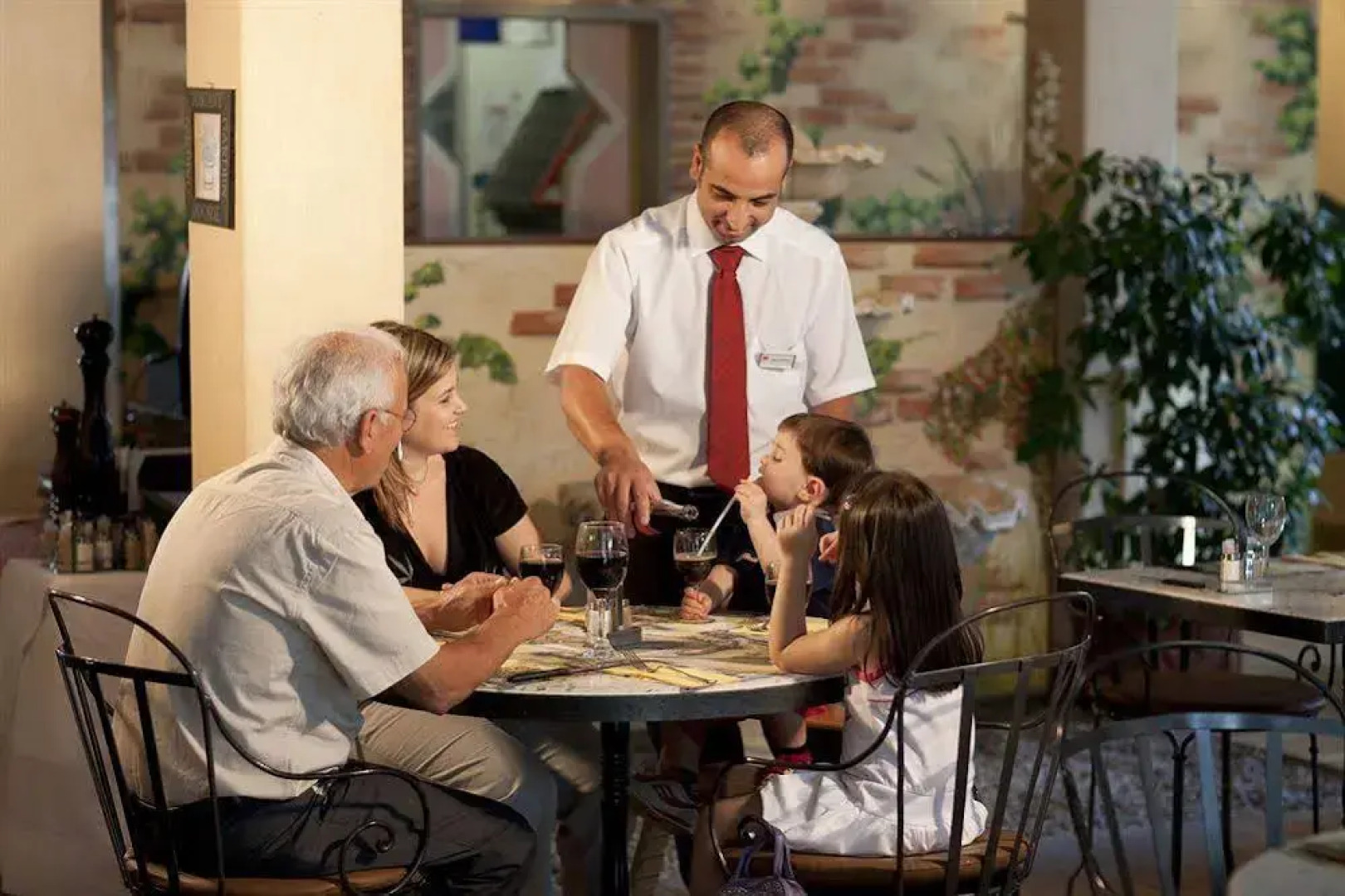 Hotel Fly Away Zurich Airport