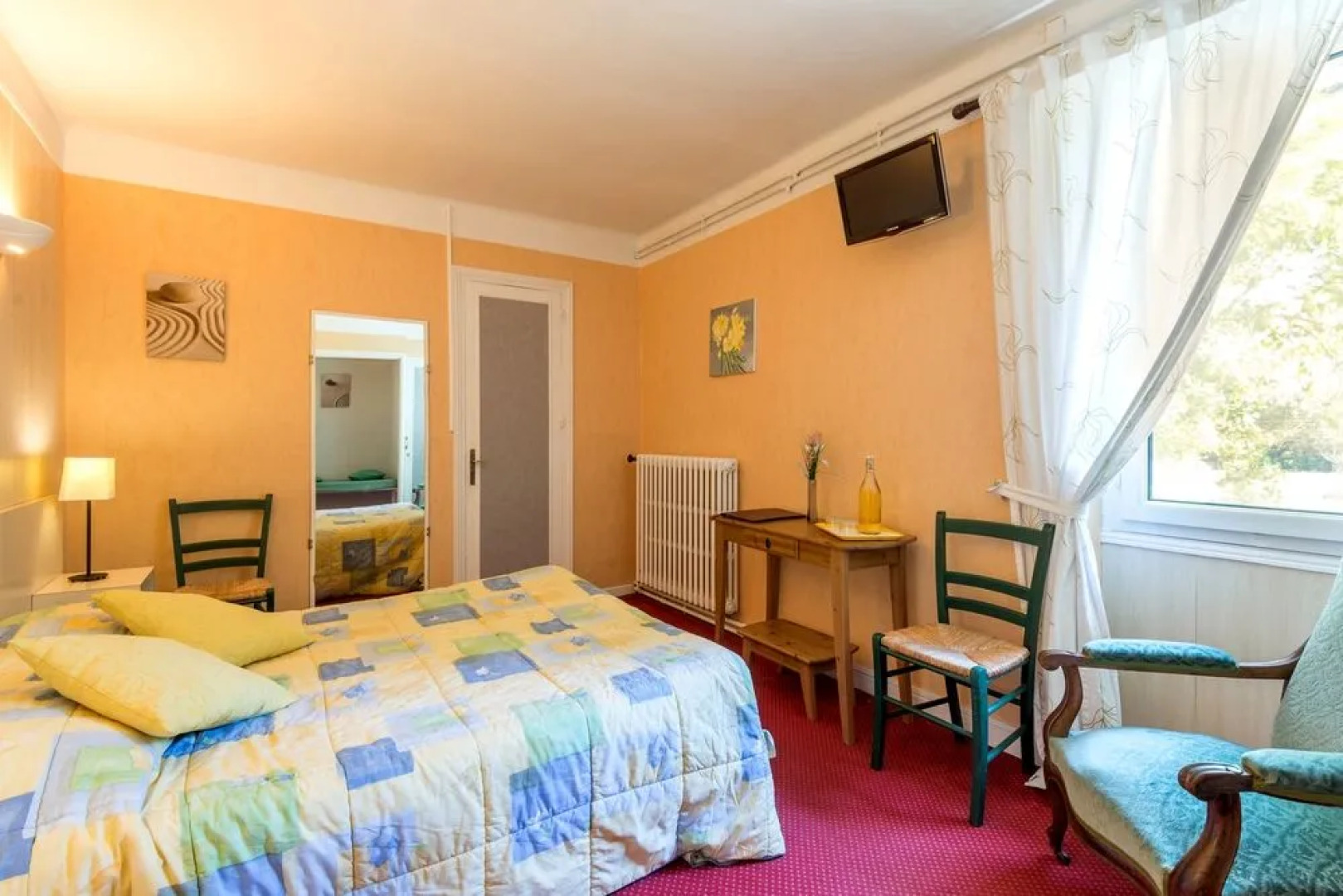 Logis Hotel du Val dAure