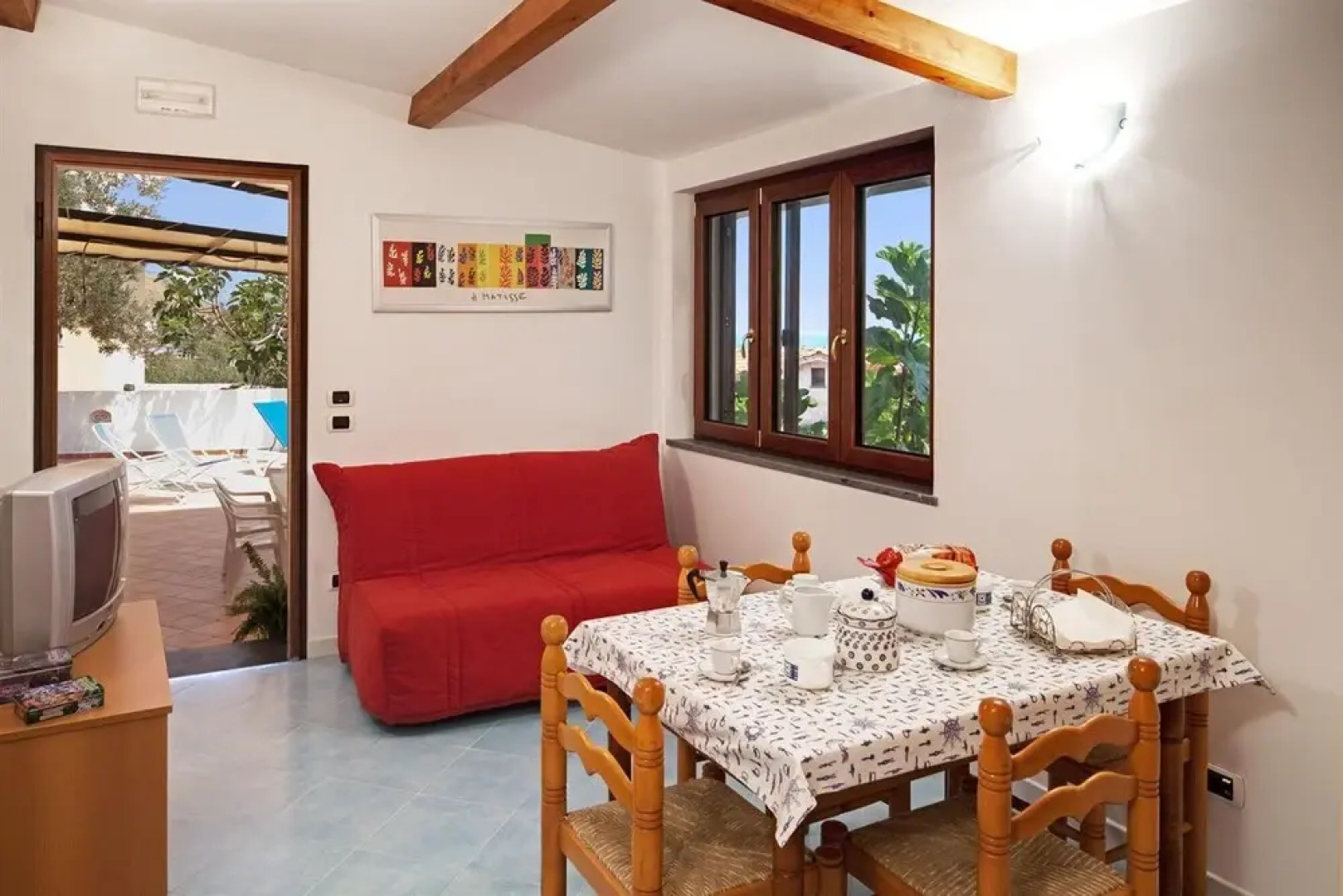 The Muse - A Well Designed Apartment With a Lovely Spacious Terrace