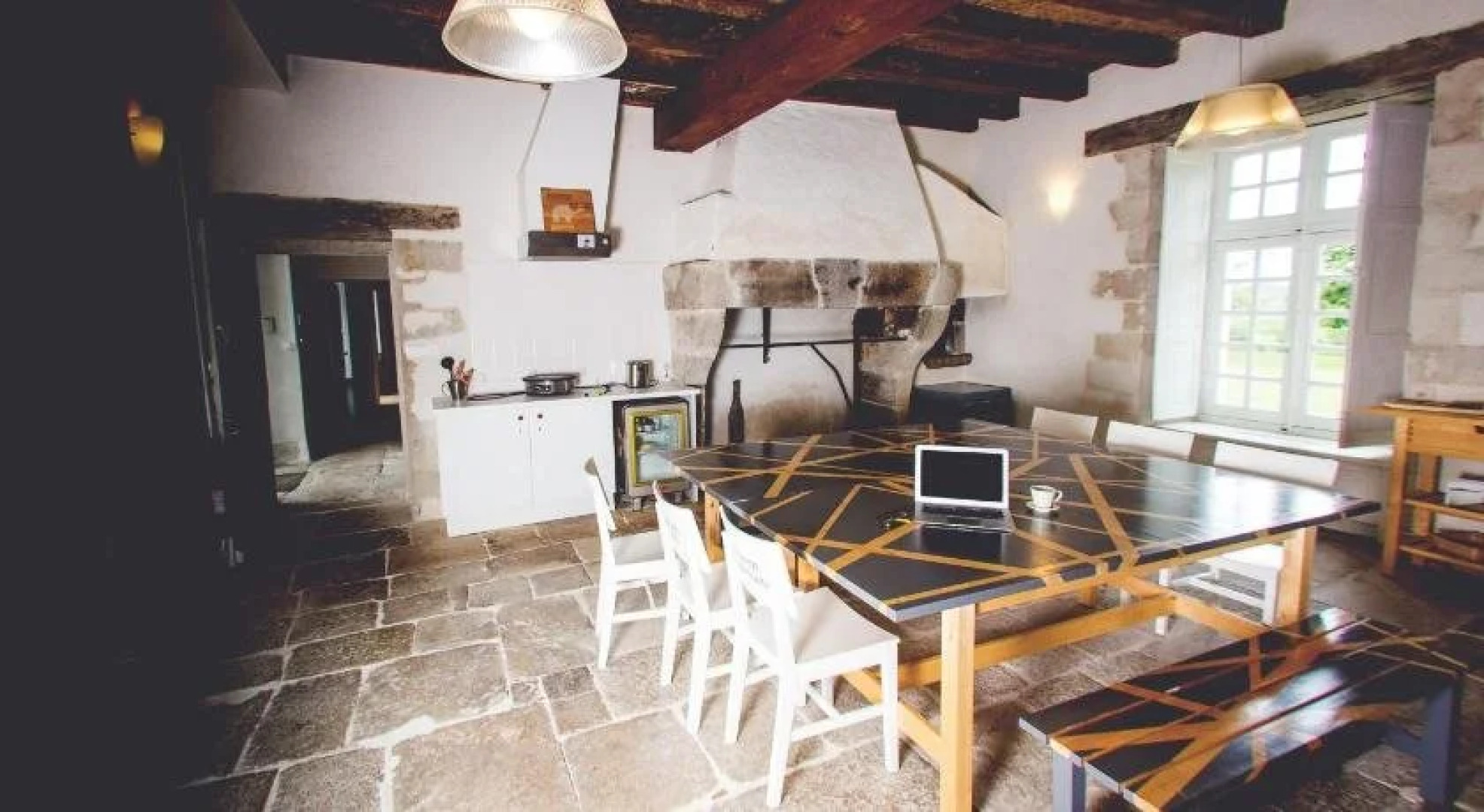 SURPRENANTES - Château du Pé