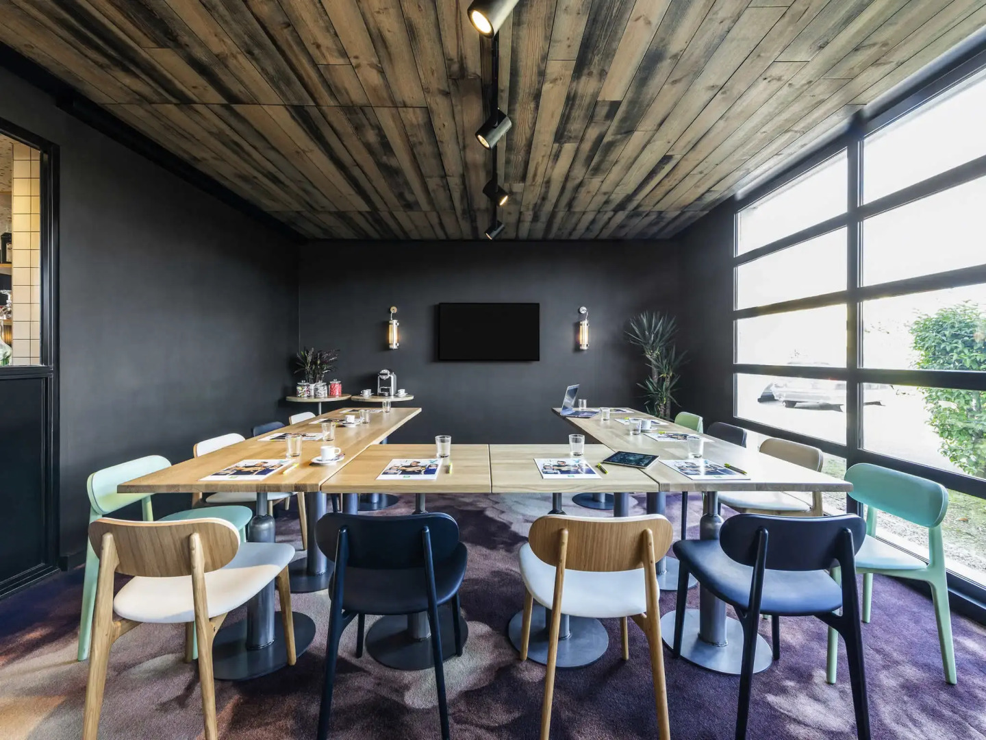 ibis Styles Lyon Meyzieu Arena Stadium