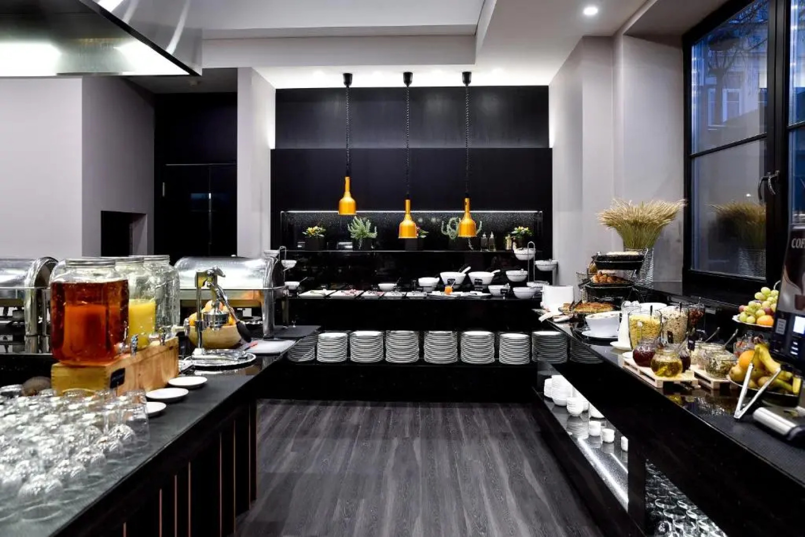 Отель Amberton Cathedral Square Вильнюс