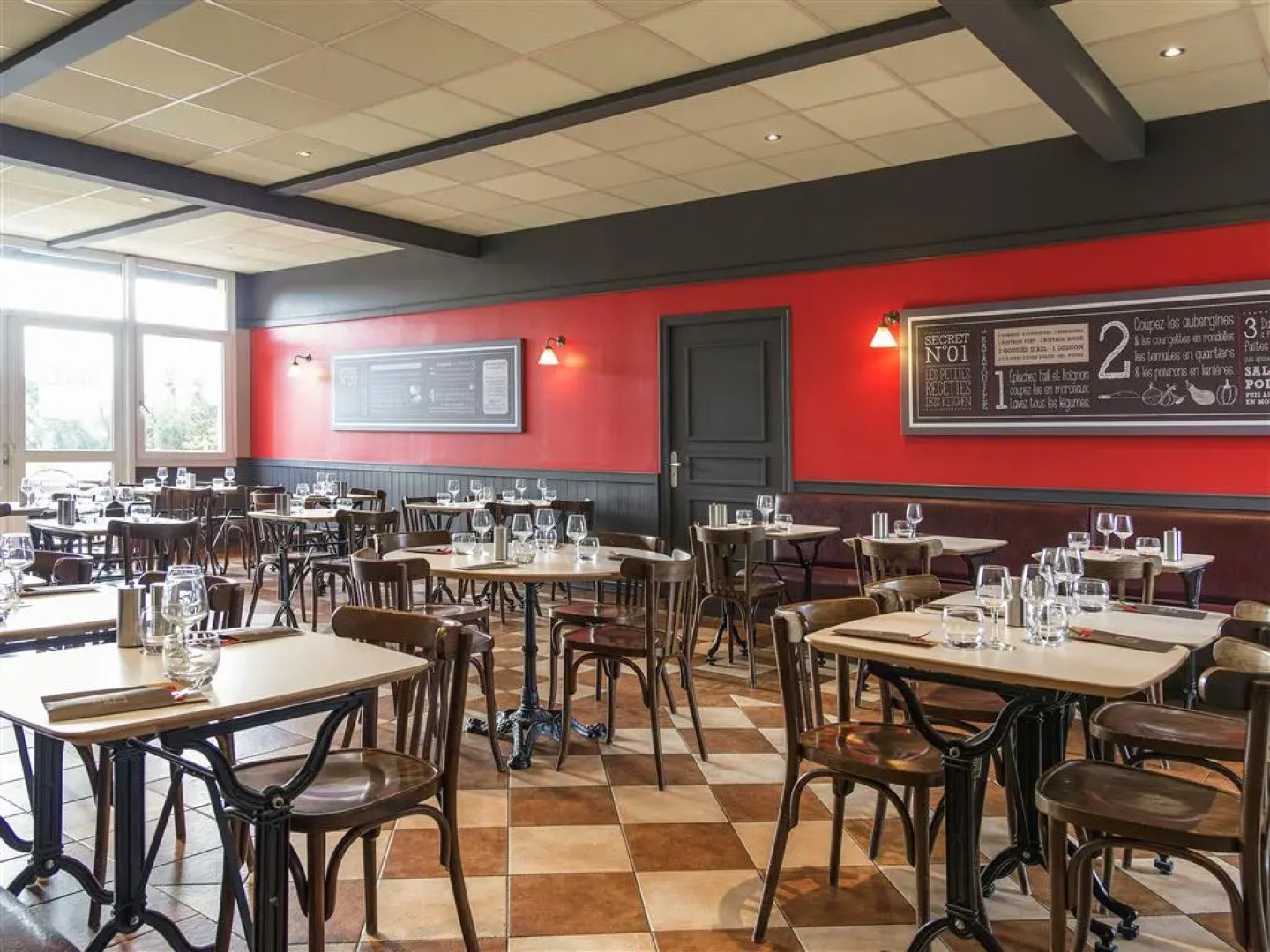 ibis Falaise Coeur de Normandie