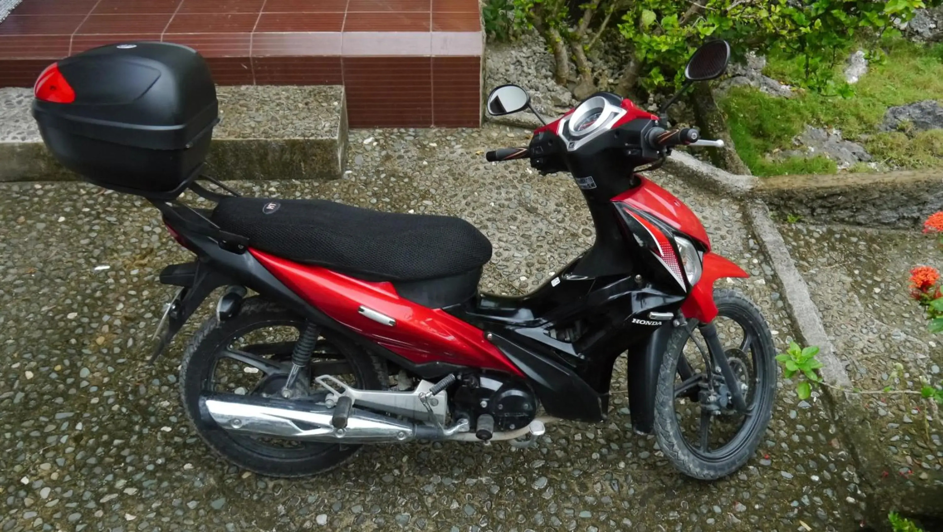 Moalboal T Breeze Coastal Resort