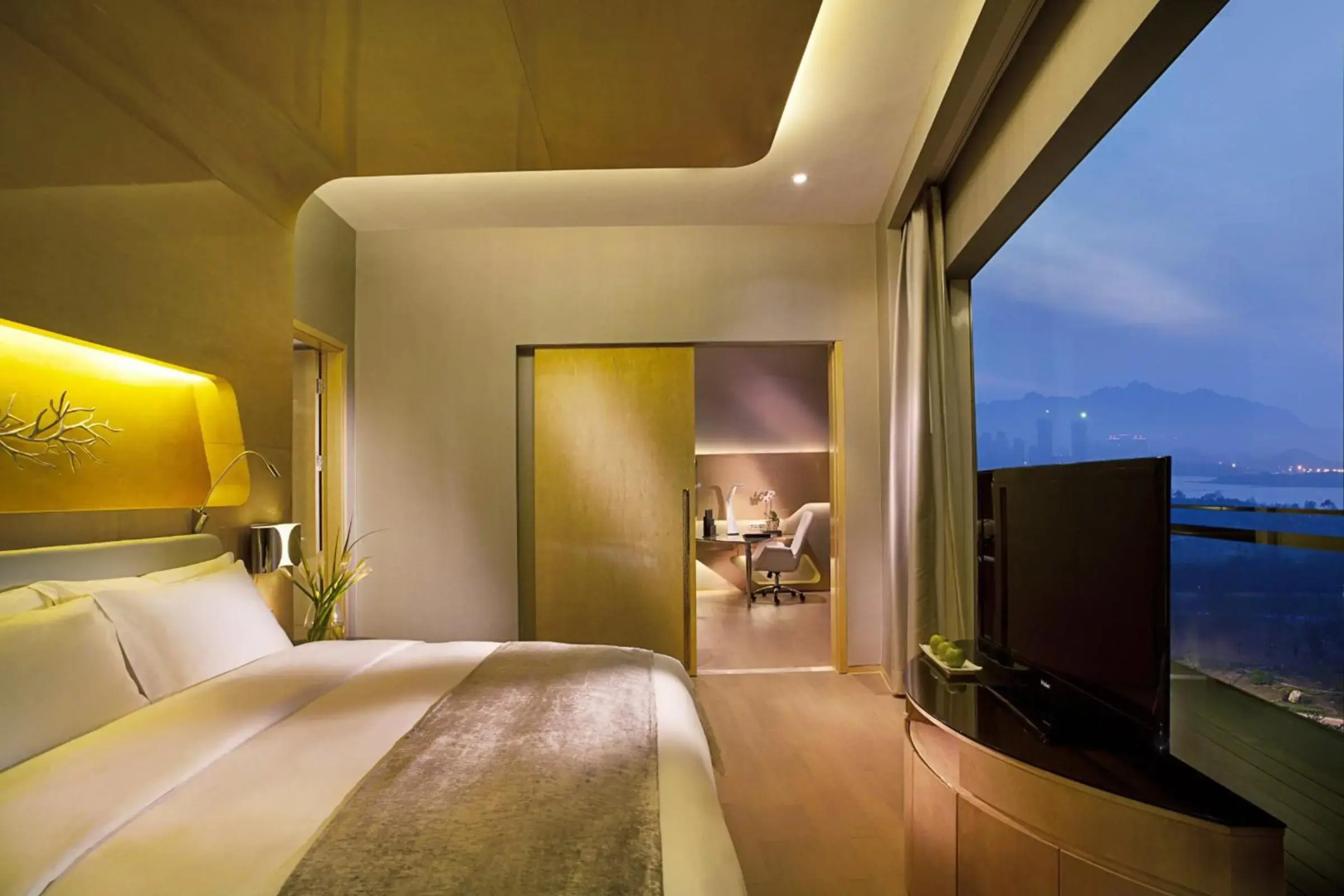 Wyndham Grand Qingdao