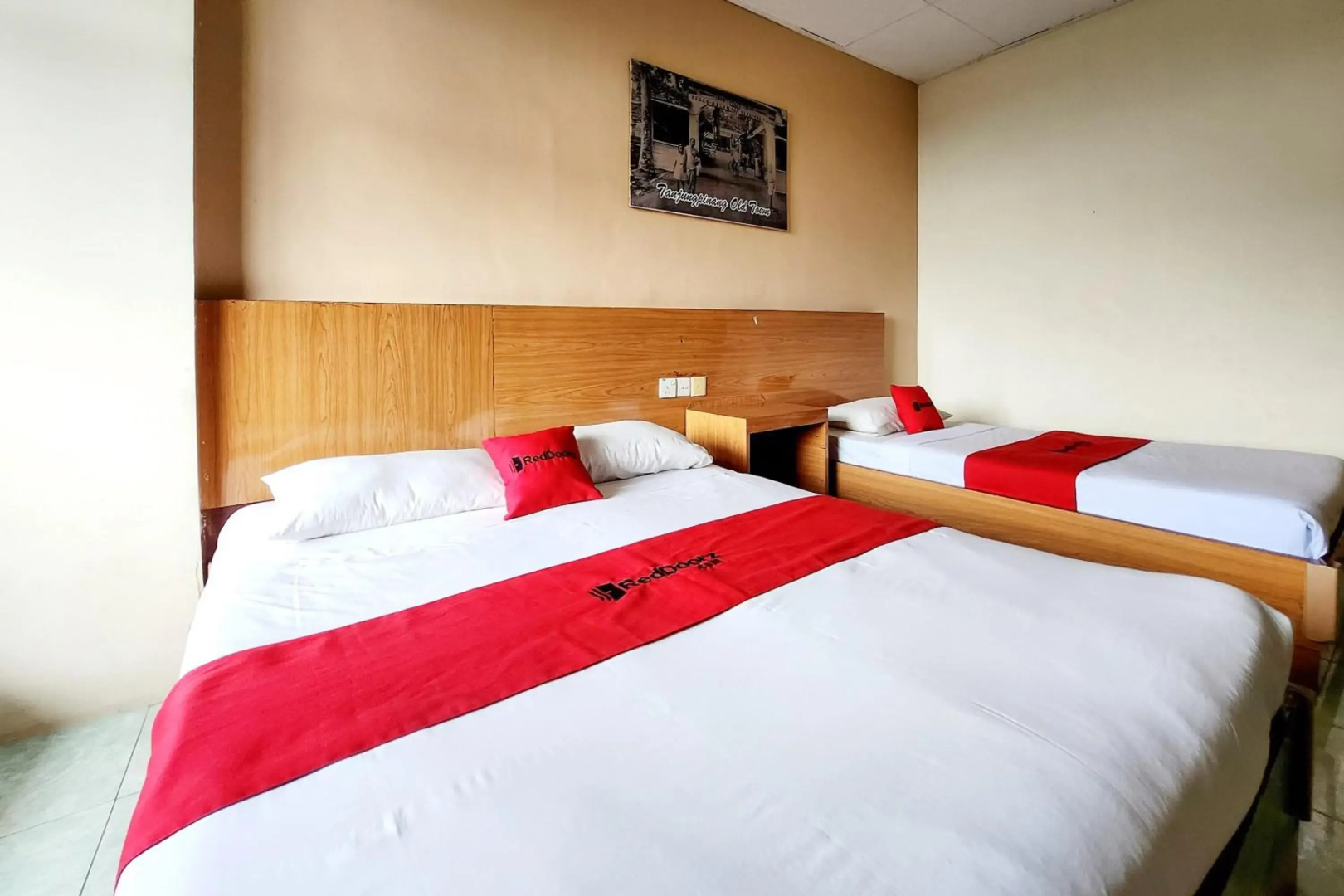 OYO 2487 Sampurna Jaya Hotel