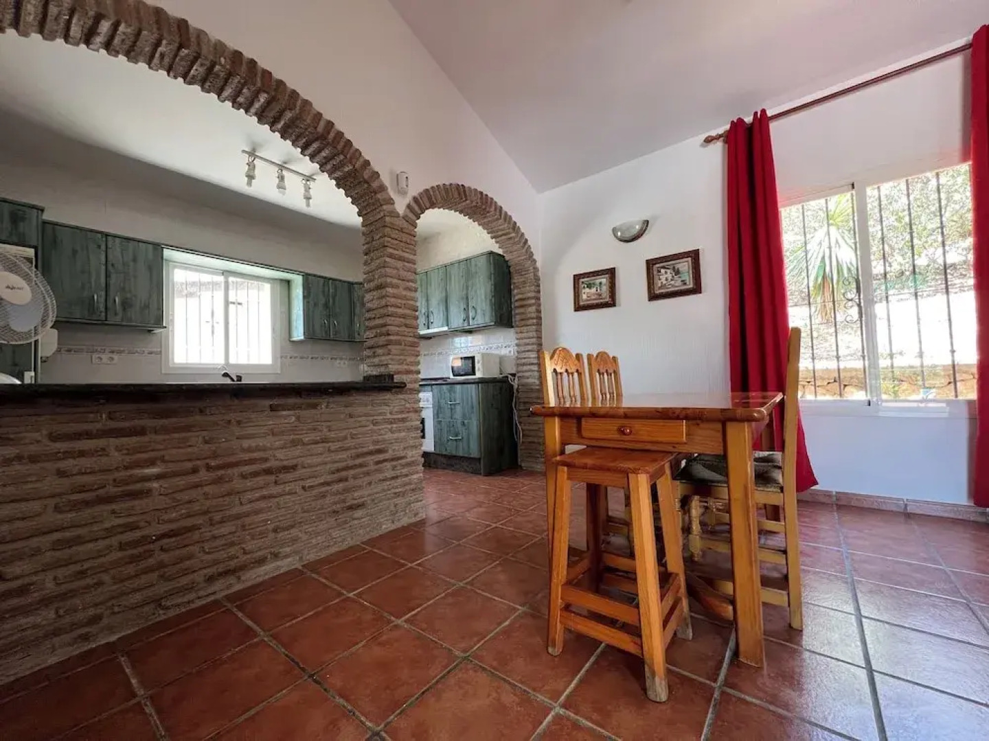 Cd-1383 Three Bedroom Villa With Pool