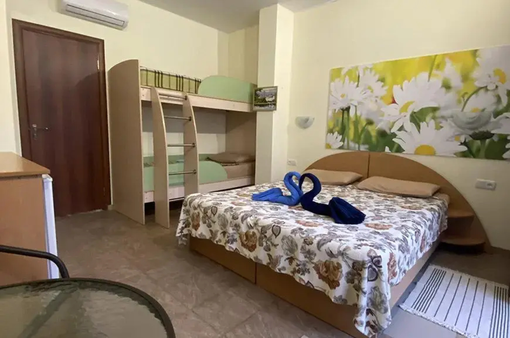 Aquamarine Hotel