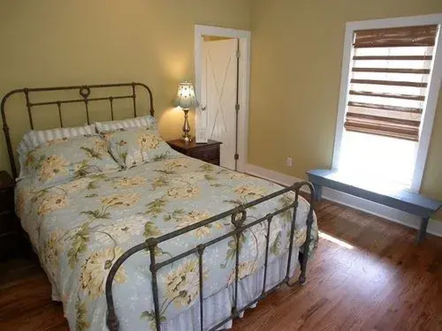 VM 4152 by RedAwning