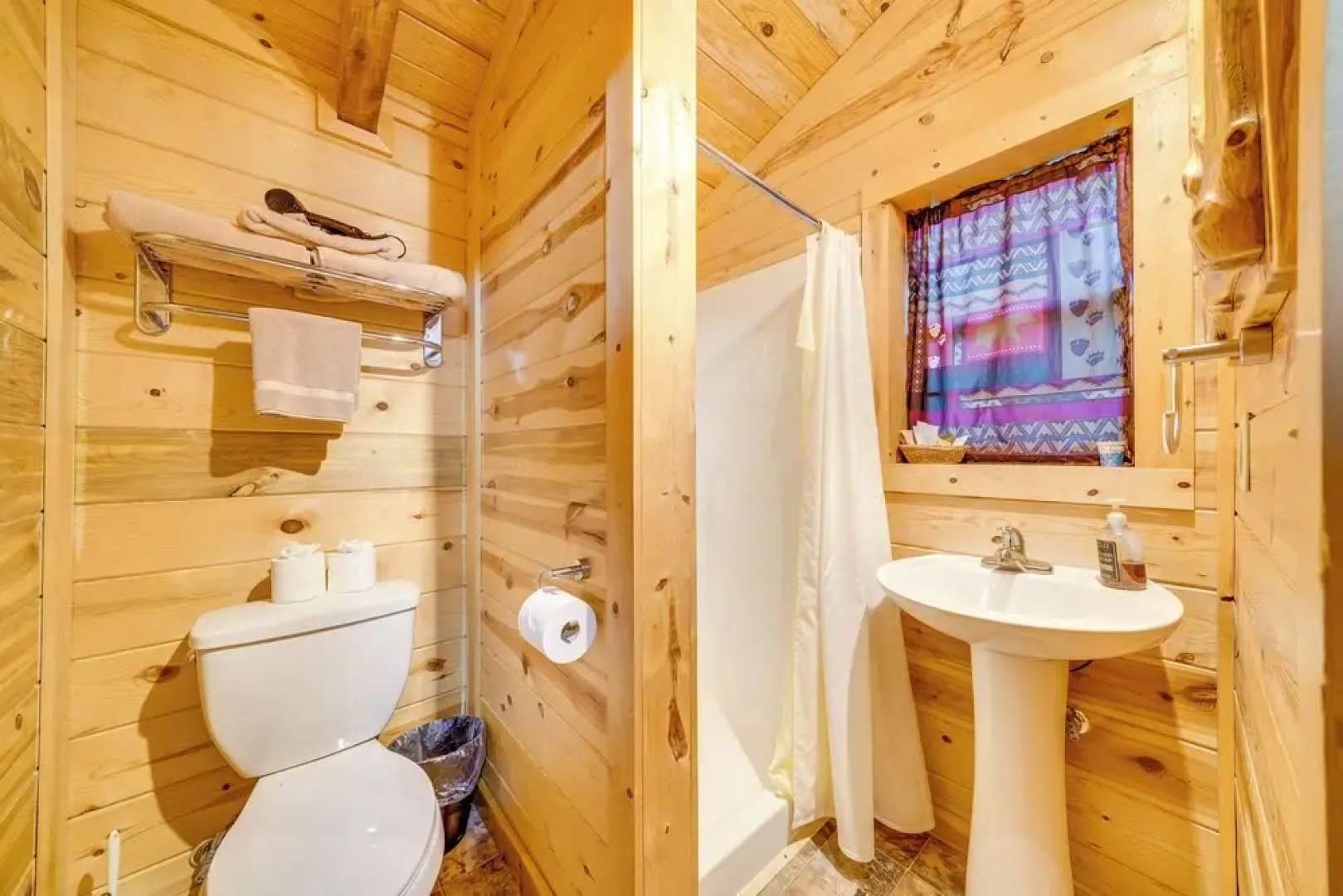 4 Mi to Broken Bow Lake: 'wee Bear Cabin' Getaway!