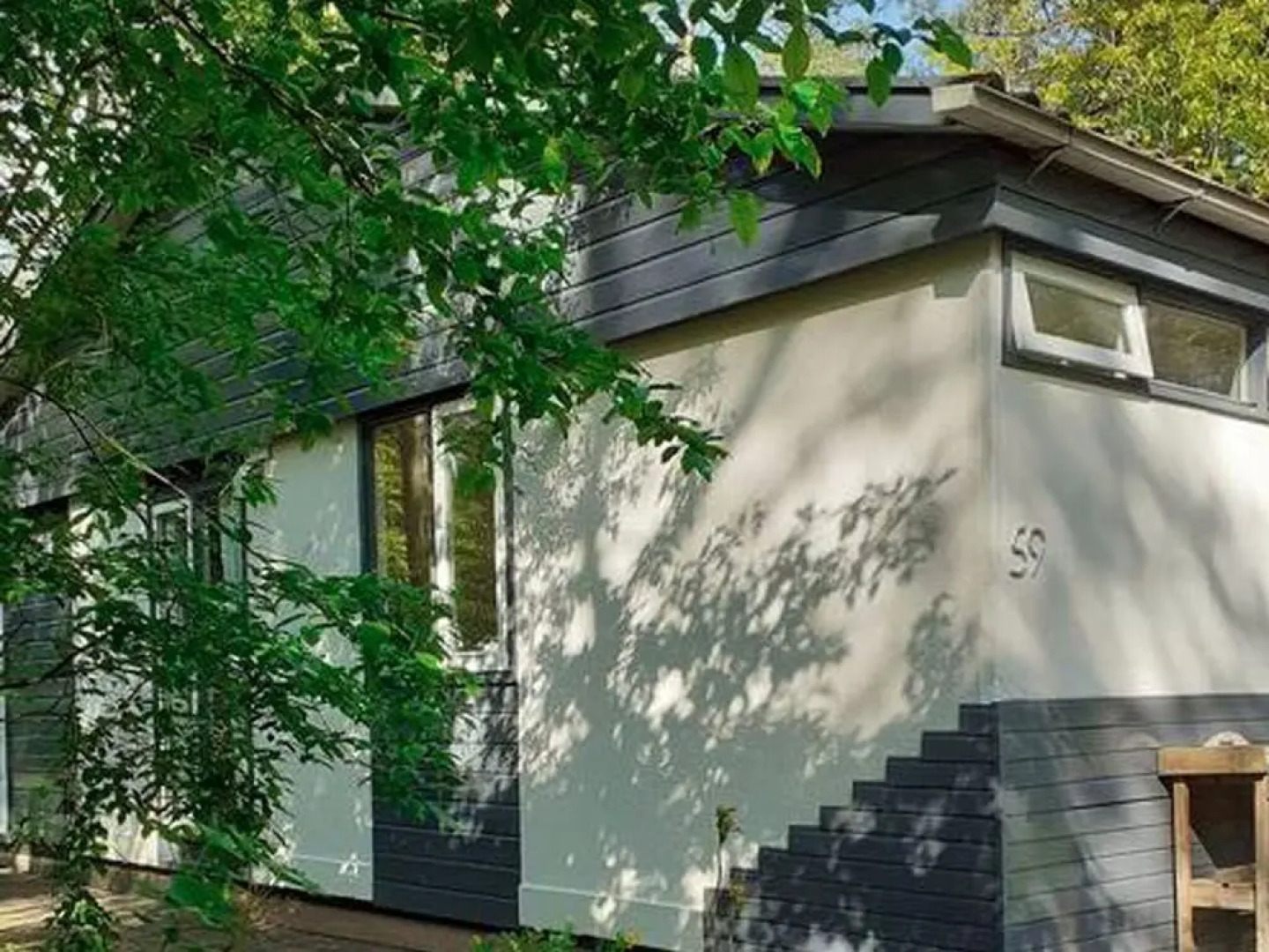 Holiday Home With Atmospheric Decor and Veranda, on the Edge of the Veluwe