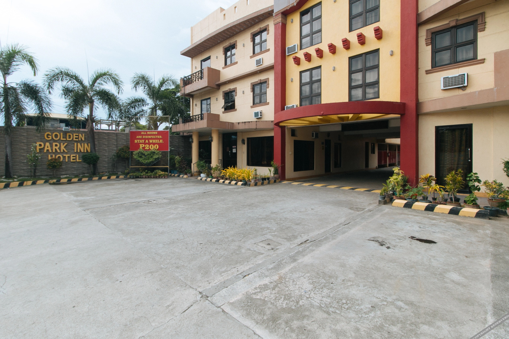 Reddoorz @ Golden Park Inn La Union